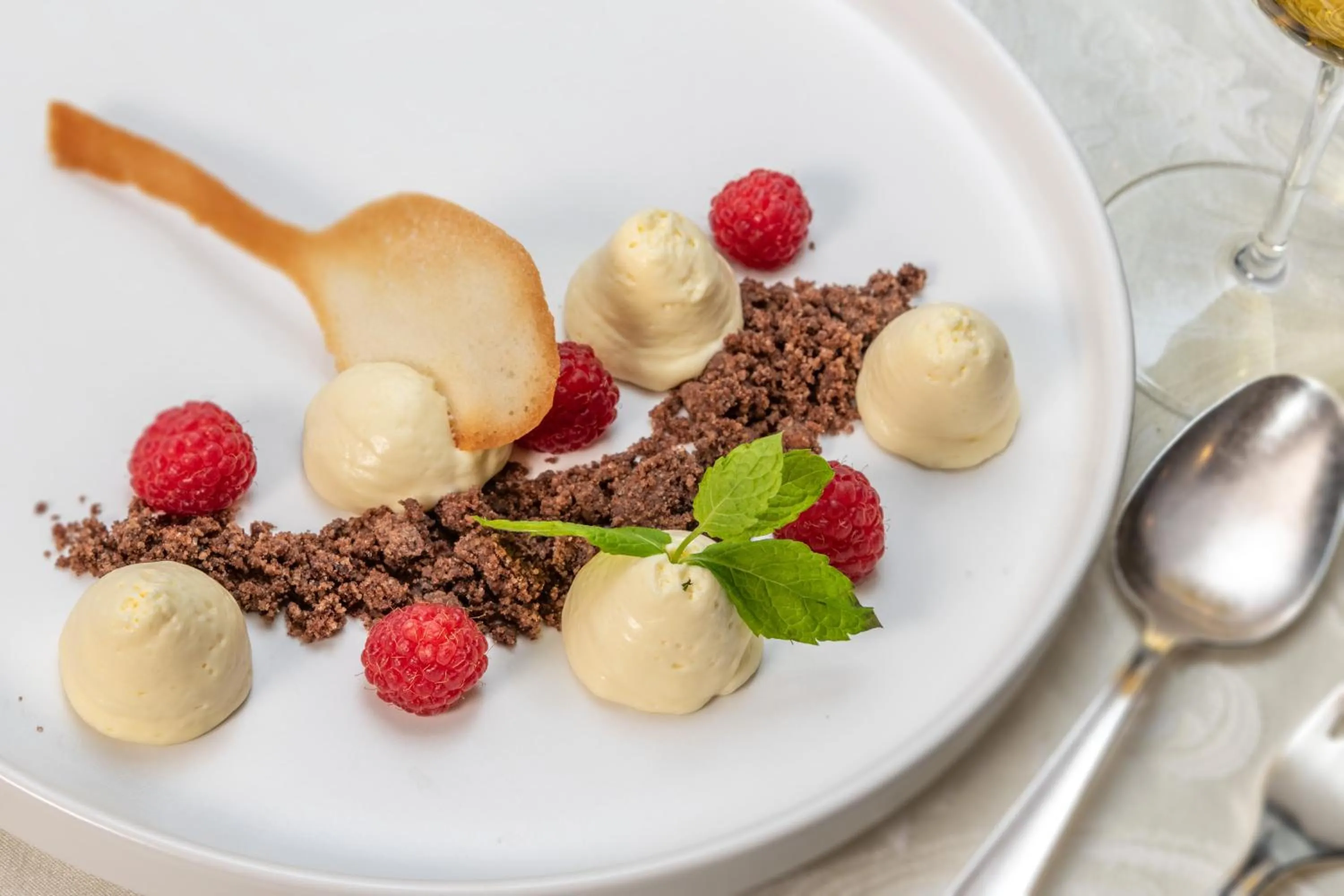 Restaurant/places to eat in Hotel Armin