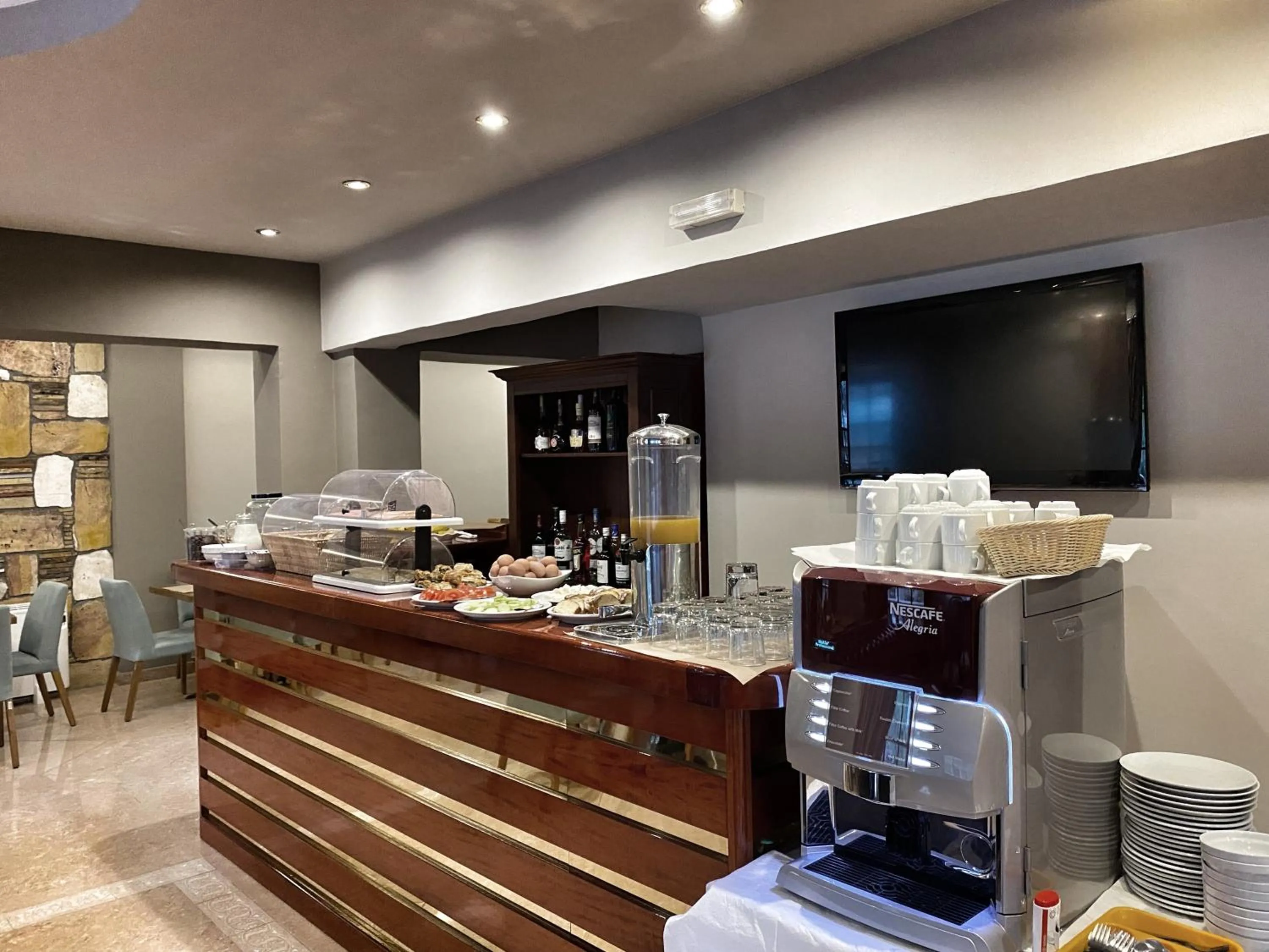 Breakfast in Hotel Kastri