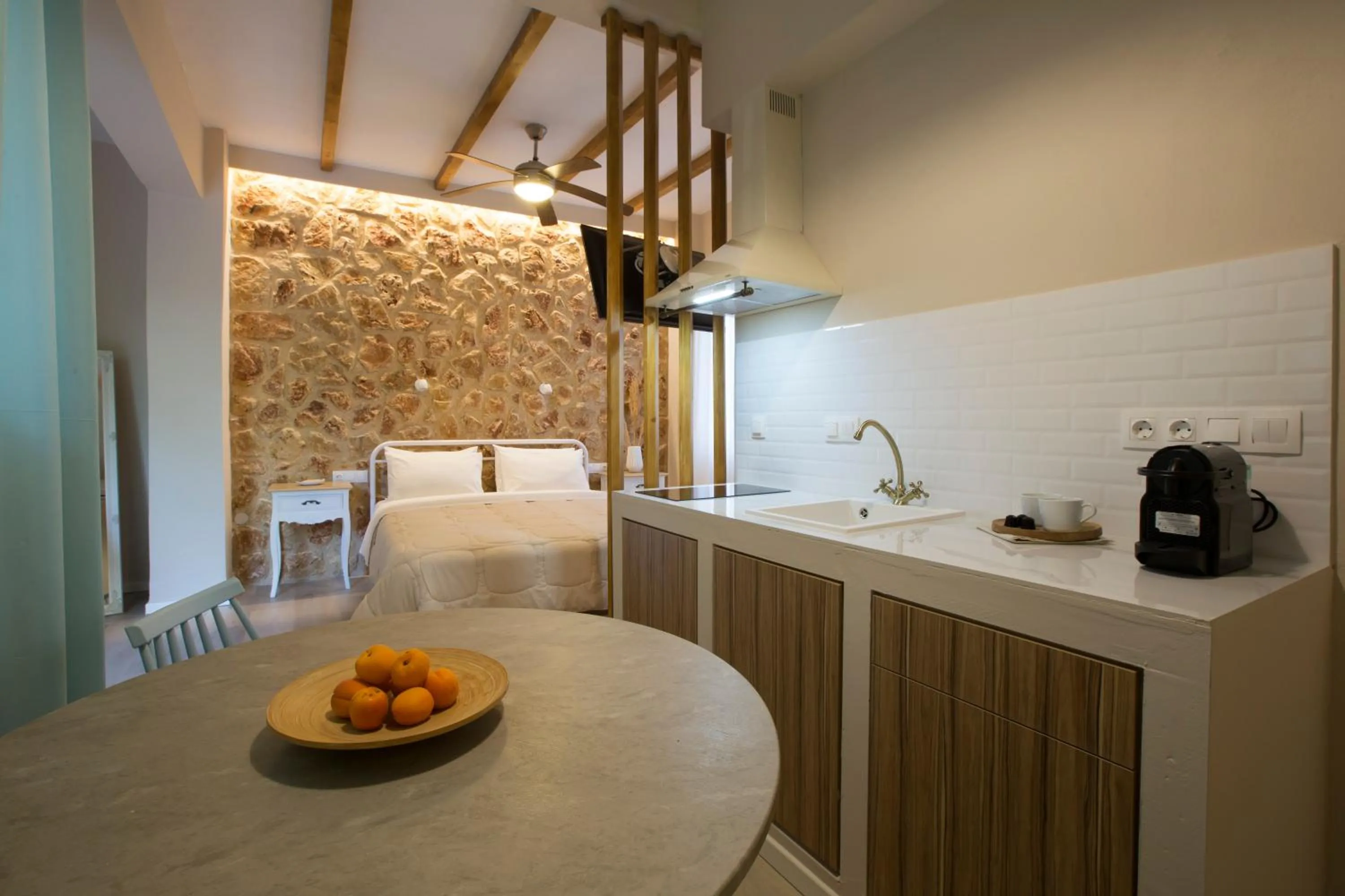 Coffee/tea facilities in Hotel Kastri