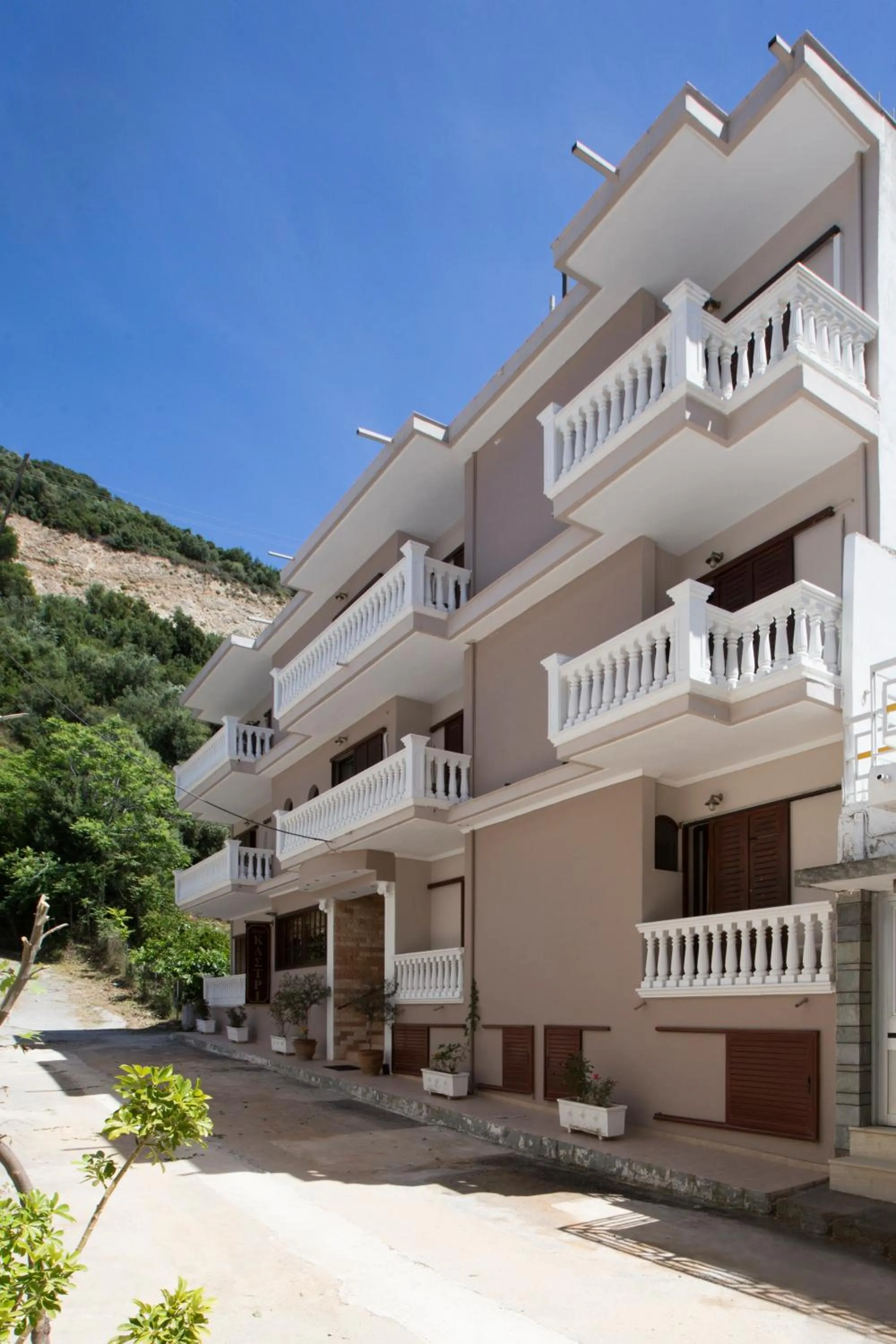 Property building in Hotel Kastri