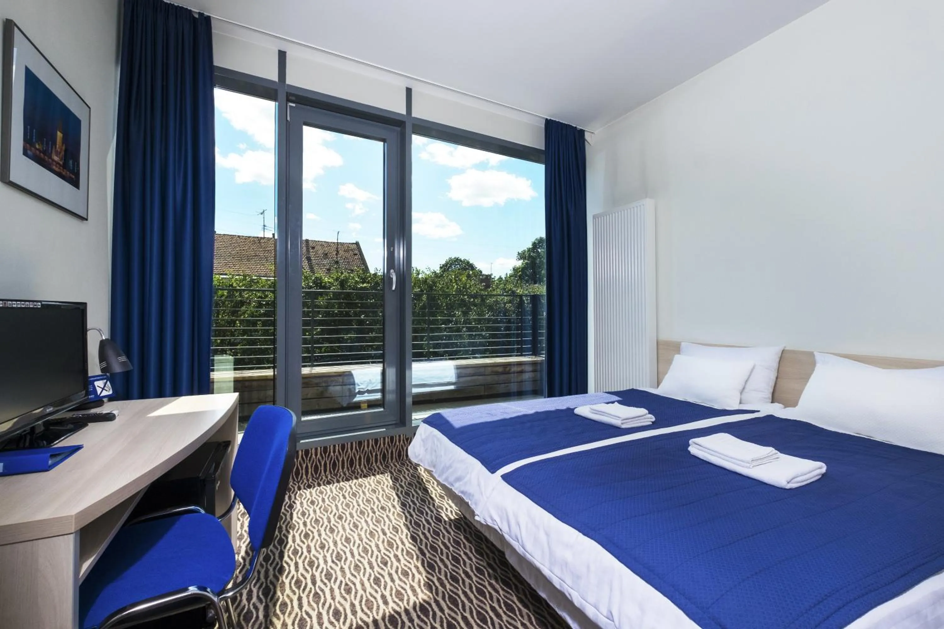 Photo of the whole room, Bed in Kaunas City