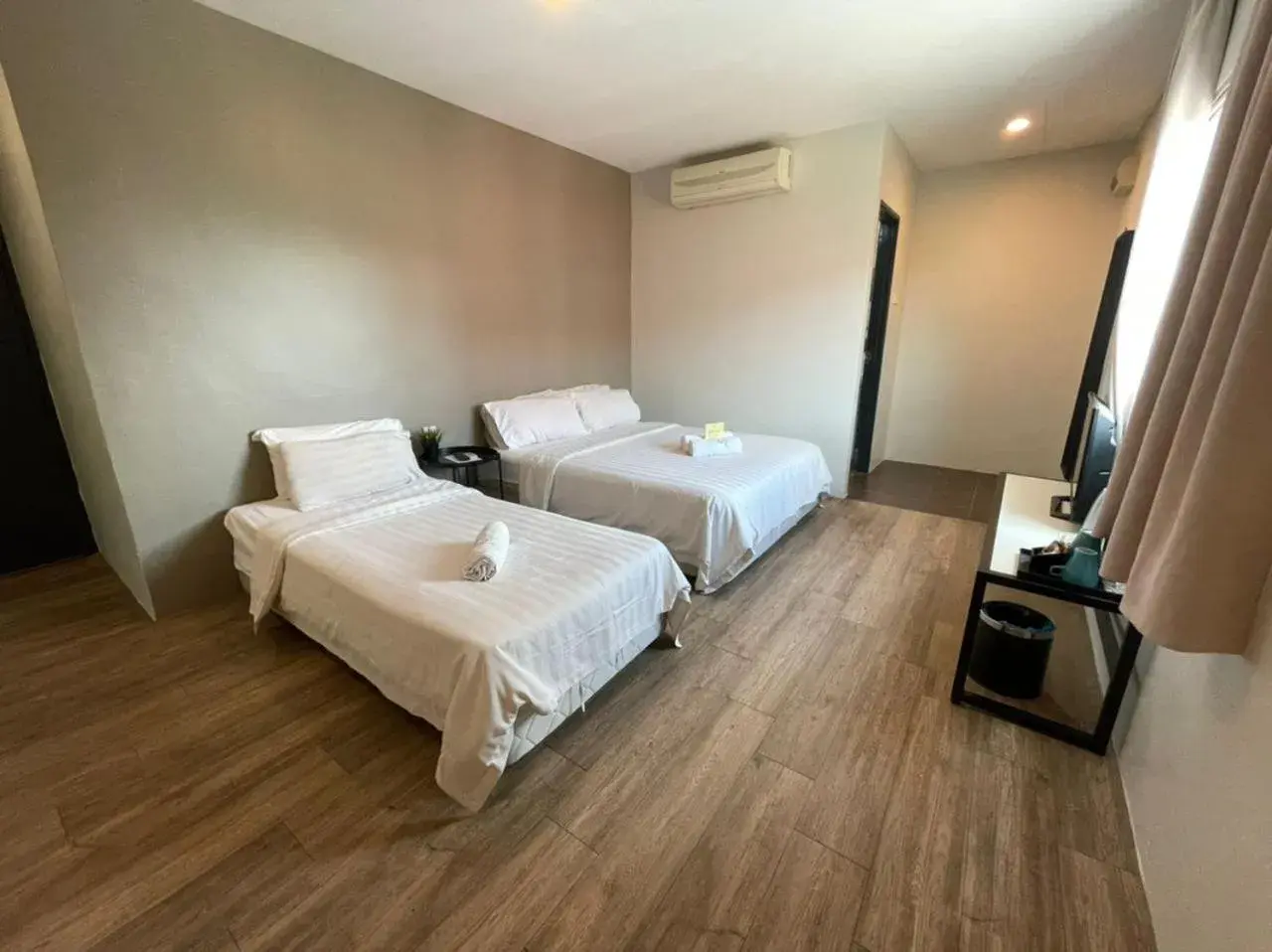 Bed in Chariton Hotel Butterworth Bed in Chariton Hotel Butterworth