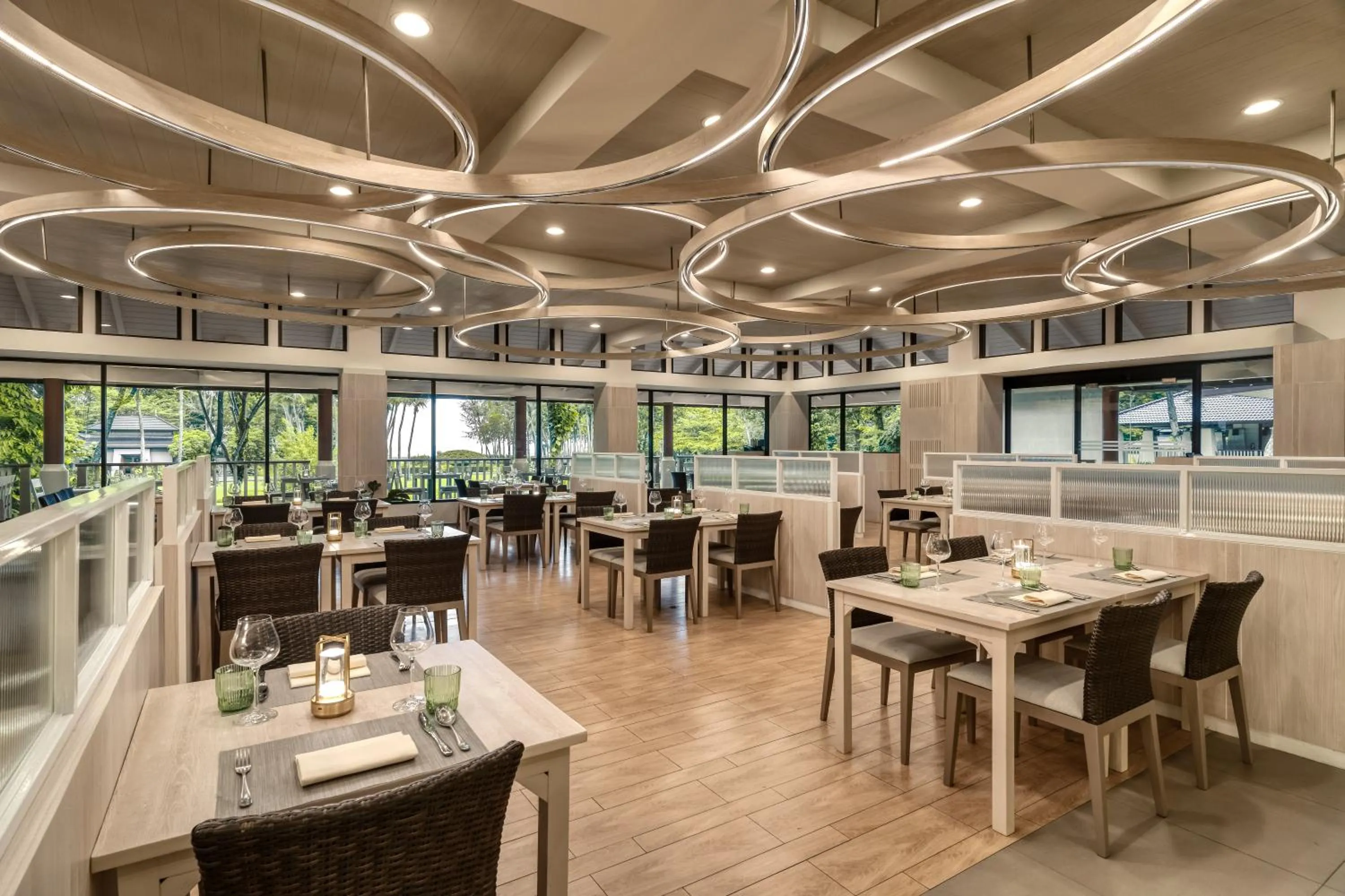 Restaurant/places to eat in Dusit Thani Krabi Beach Resort