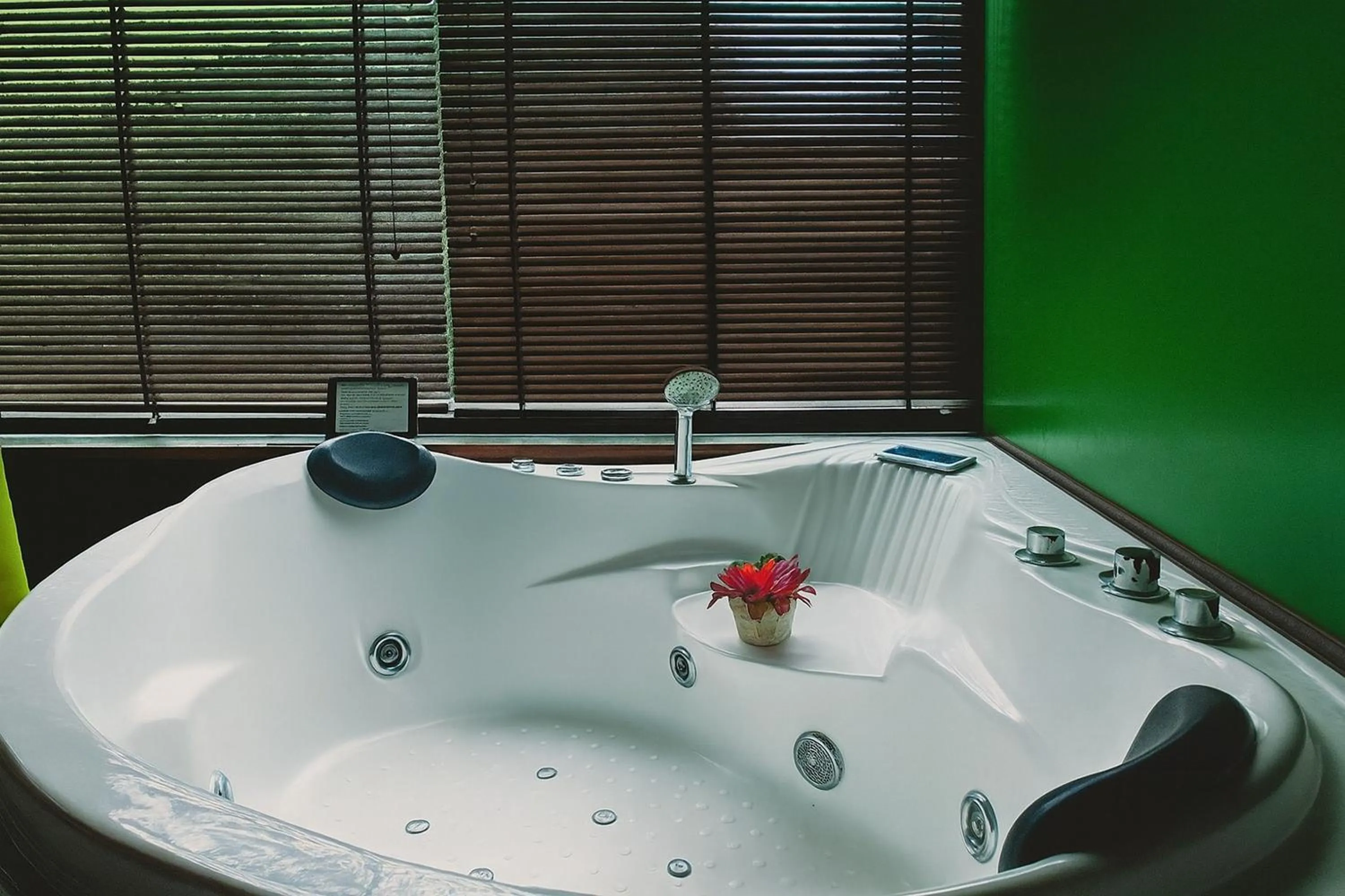 Bathroom in Seven Senses Guesthouse