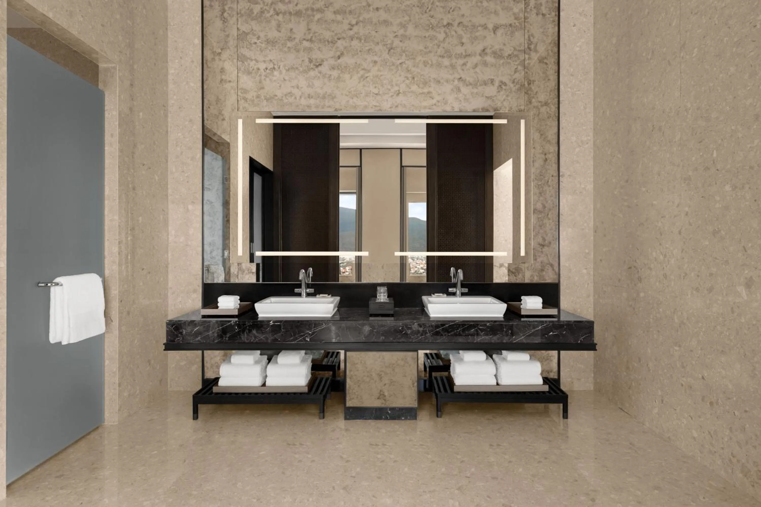 Bathroom in Chiang Mai Marriott Hotel