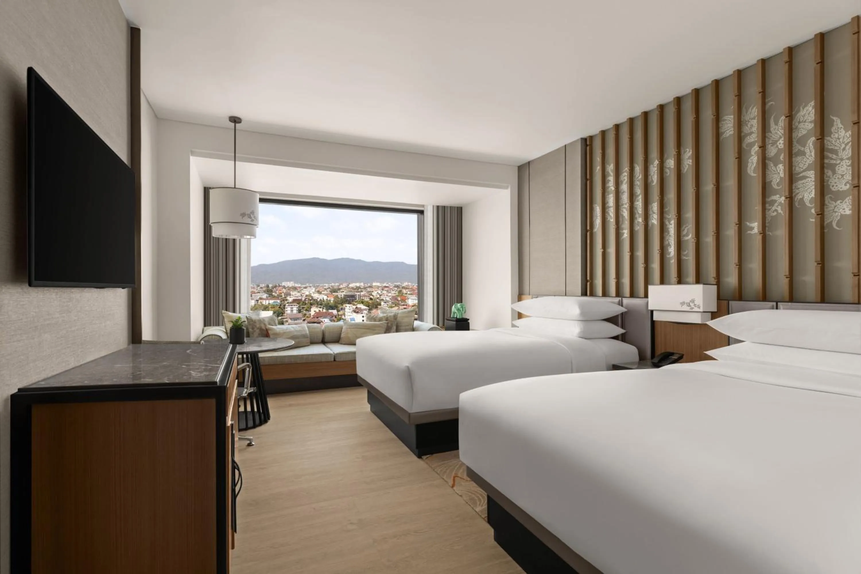 Photo of the whole room, Bed in Chiang Mai Marriott Hotel