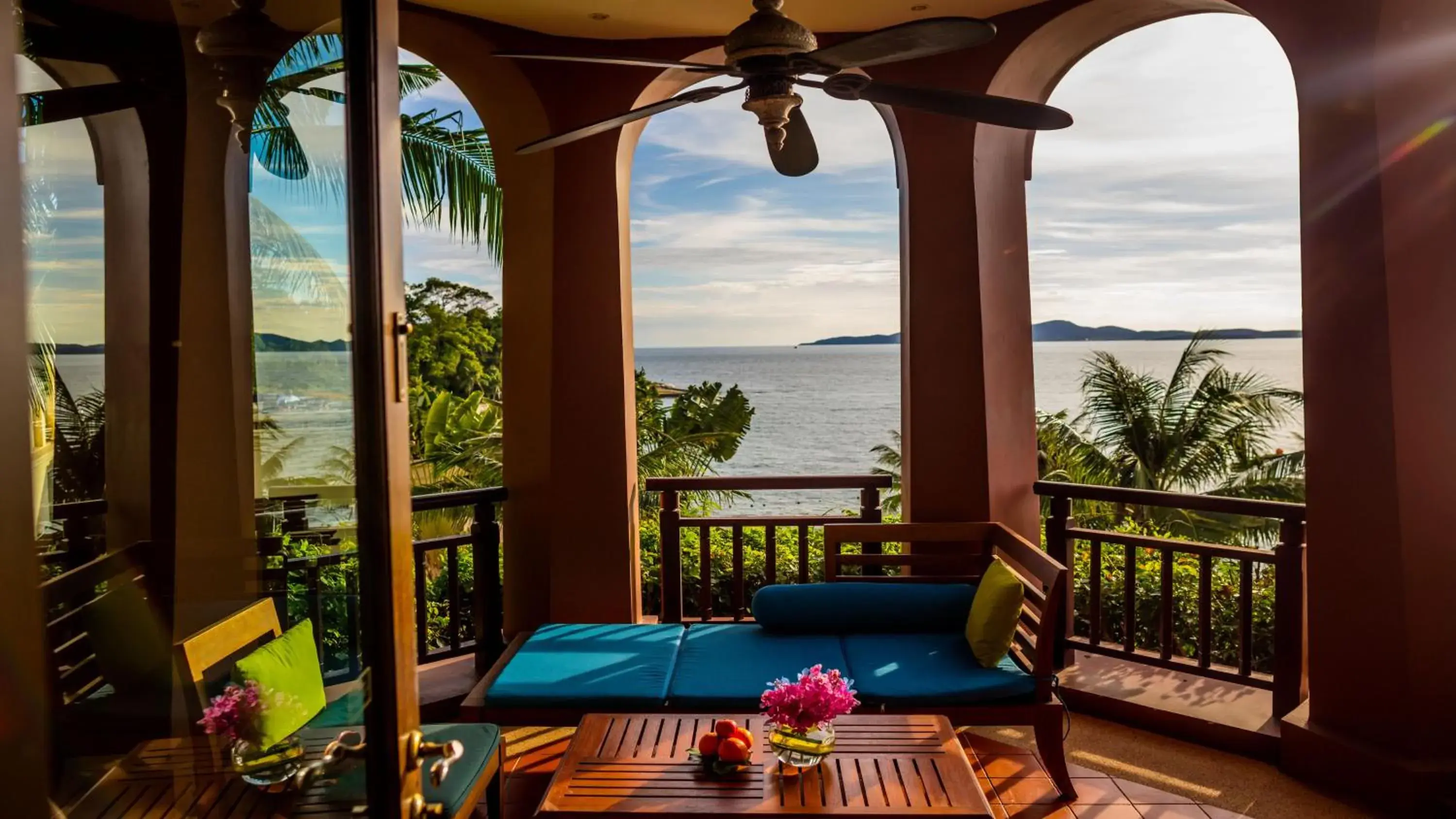 Photo of the whole room in InterContinental Pattaya Resort by IHG Photo of the whole room in InterContinental Pattaya Resort by IHG
