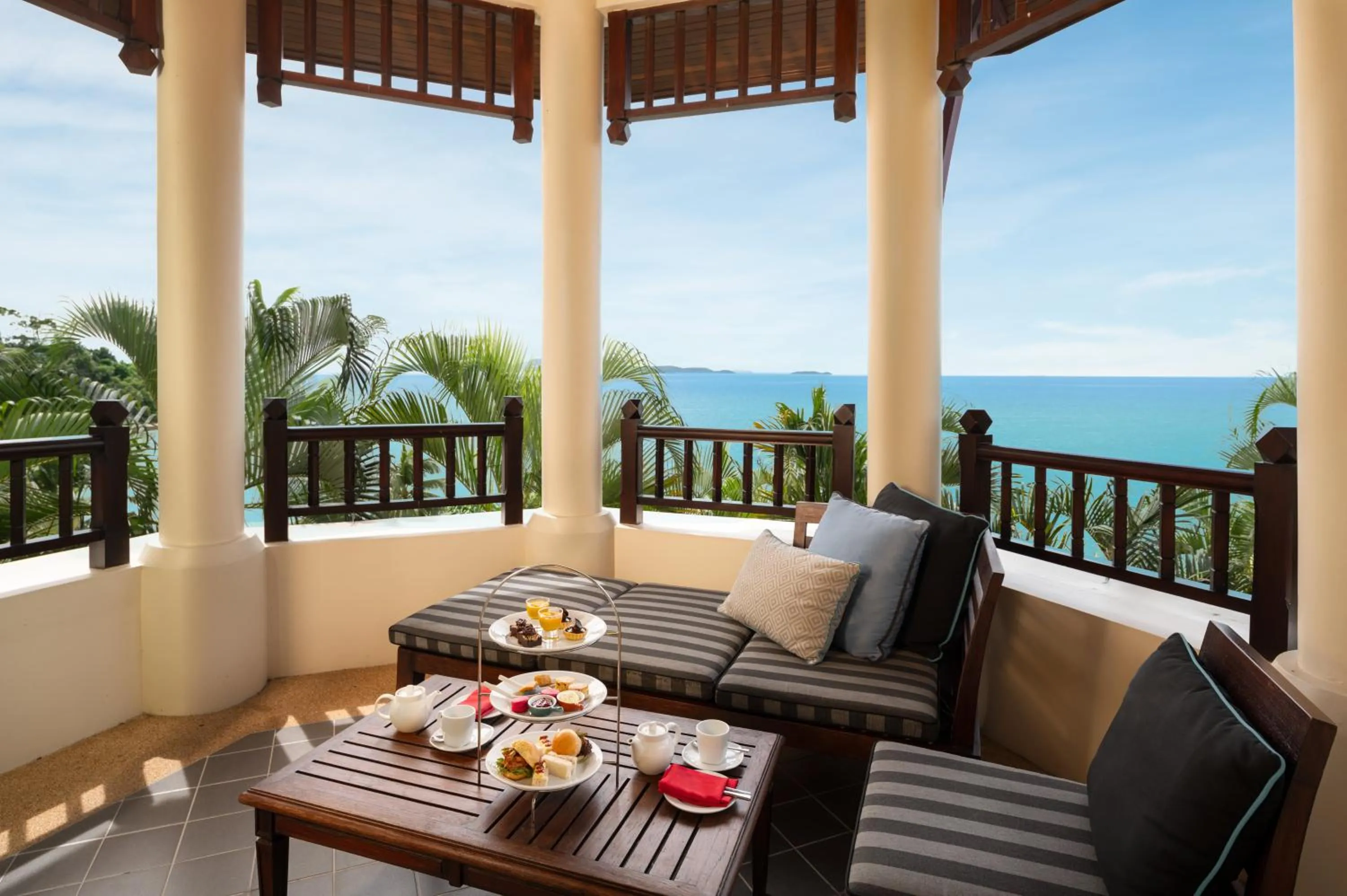 Photo of the whole room in InterContinental Pattaya Resort by IHG