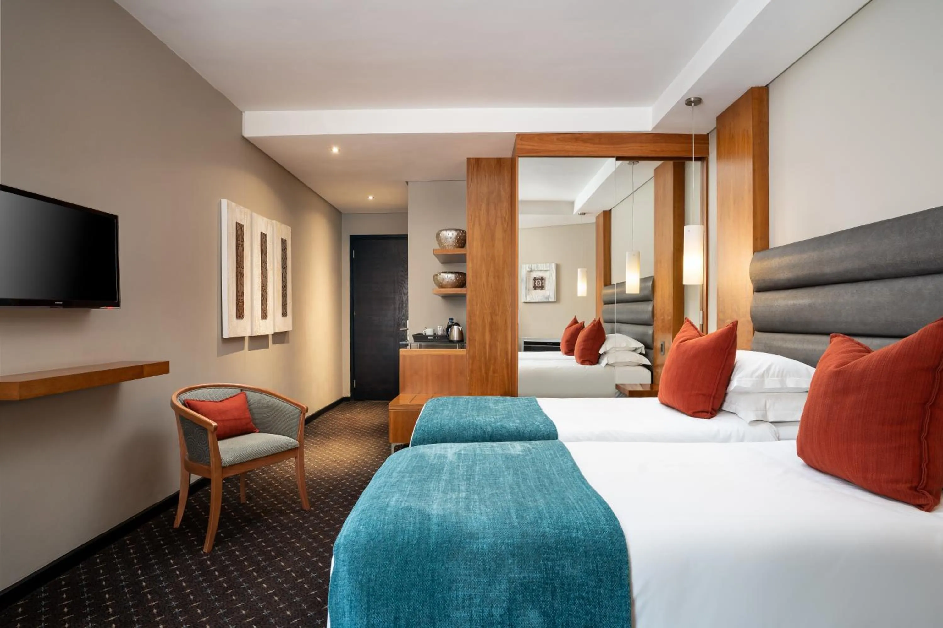 Bedroom, Bed in Premier Hotel O.R. Tambo