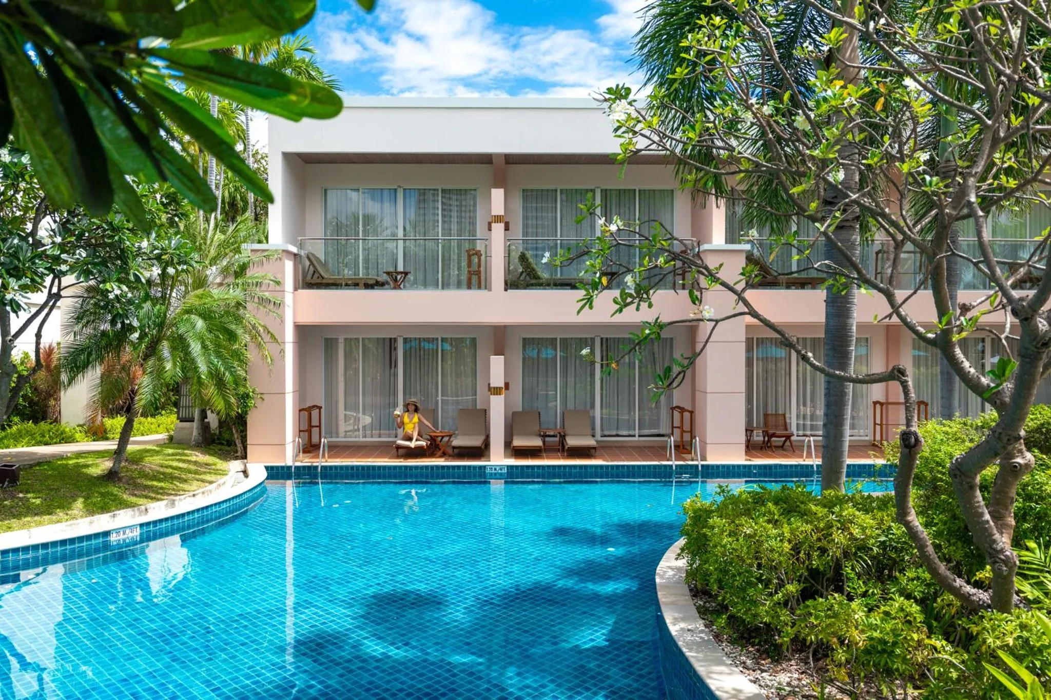 Pool view in Sheraton Hua Hin Resort & Spa