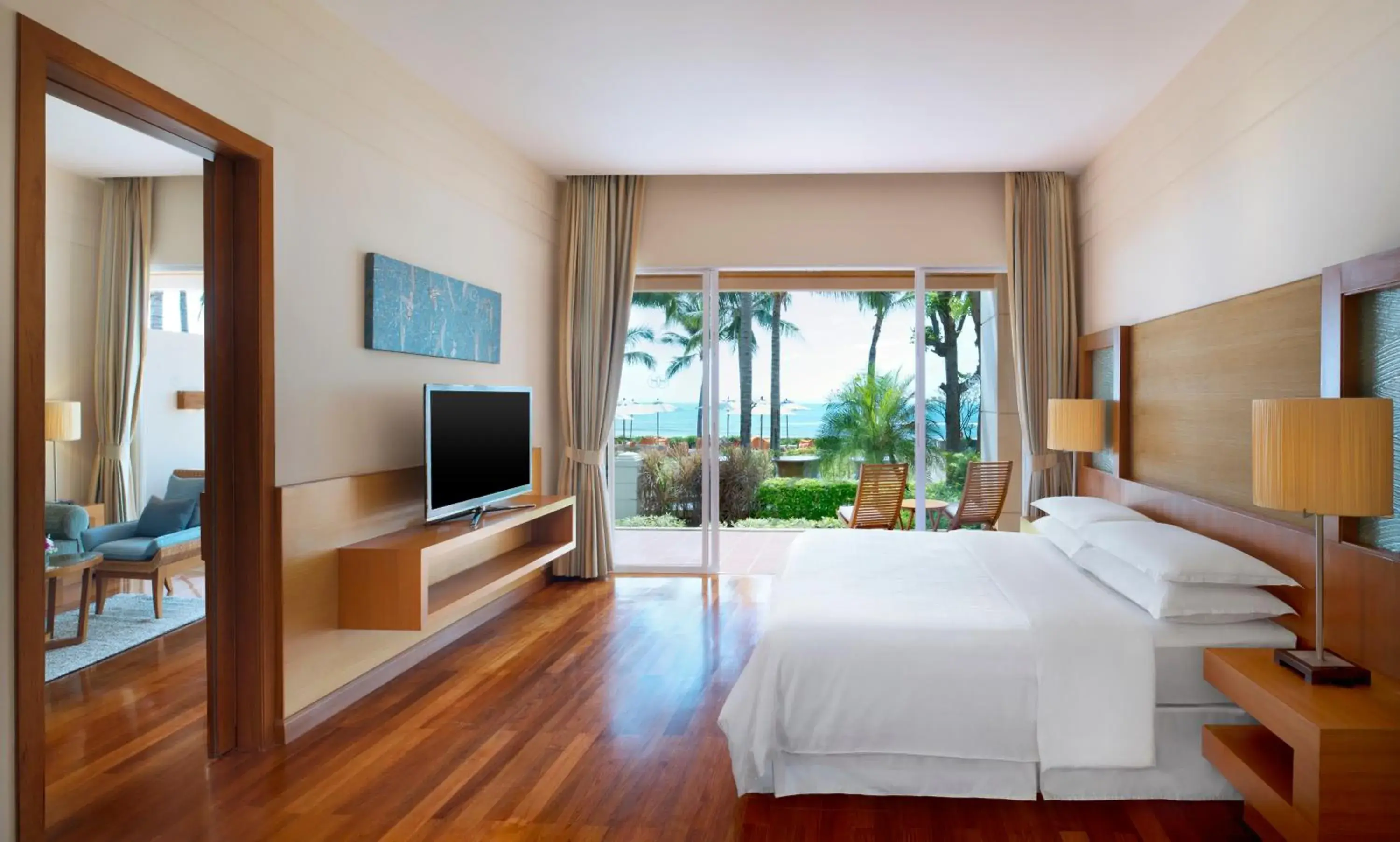 Ocean Suite, 1 Bedroom Suite, 1 King, Oceanfront in Sheraton Hua Hin Resort & Spa Ocean Suite, 1 Bedroom Suite, 1 King, Oceanfront in Sheraton Hua Hin Resort & Spa