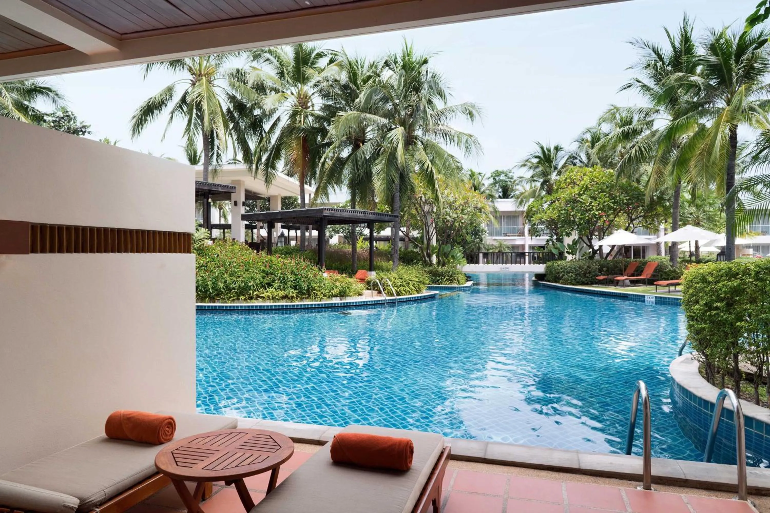 Swimming pool in Sheraton Hua Hin Resort & Spa