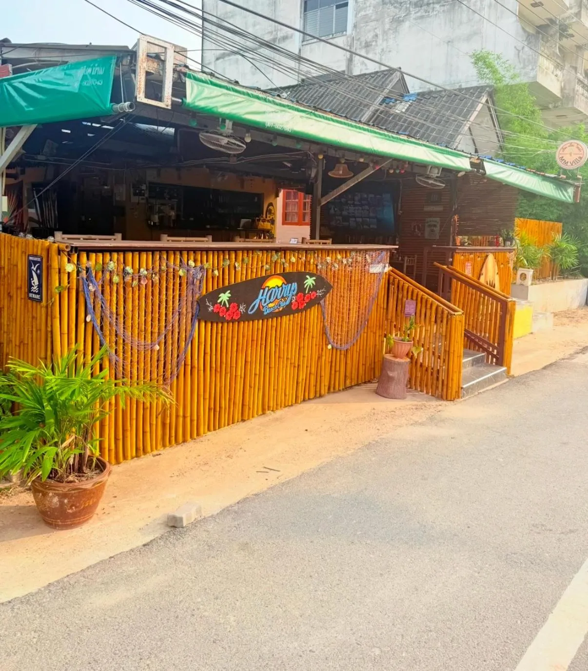 Harry's Beach Club