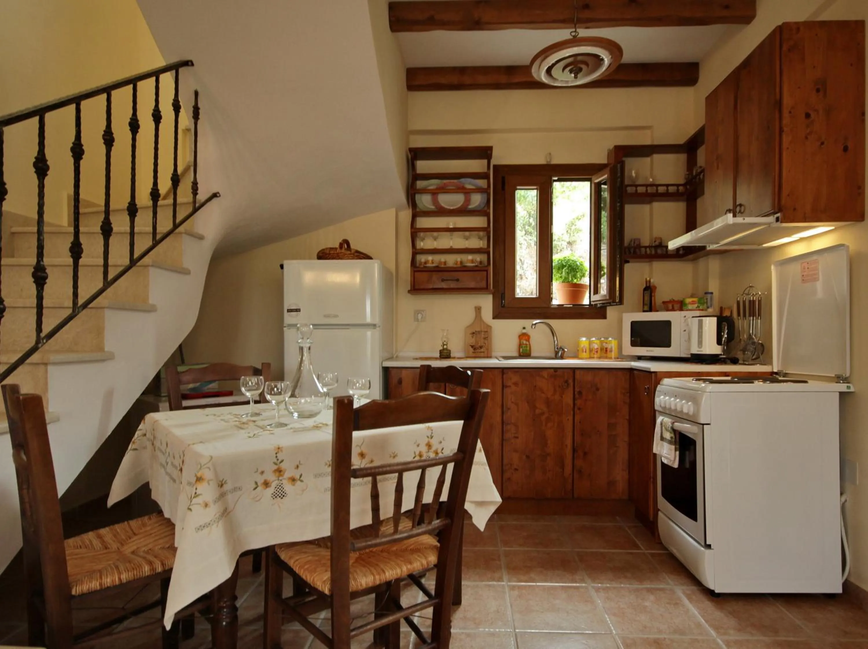Kitchen or kitchenette in Corfu Sokraki Villas