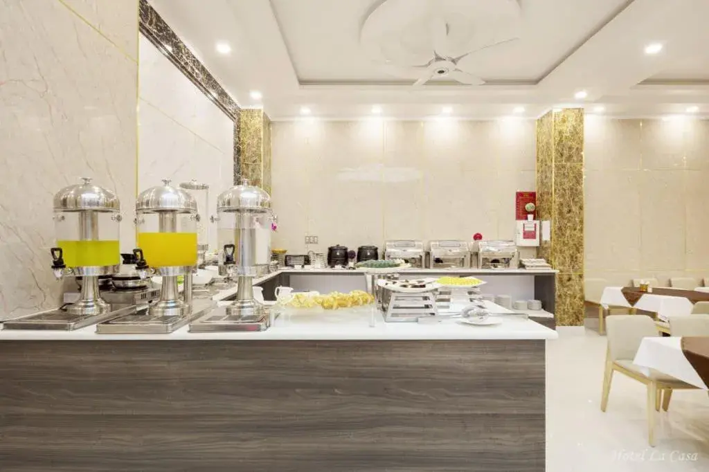 Restaurant/places to eat in La Casa Hotel Nha Trang Restaurant/places to eat in La Casa Hotel Nha Trang