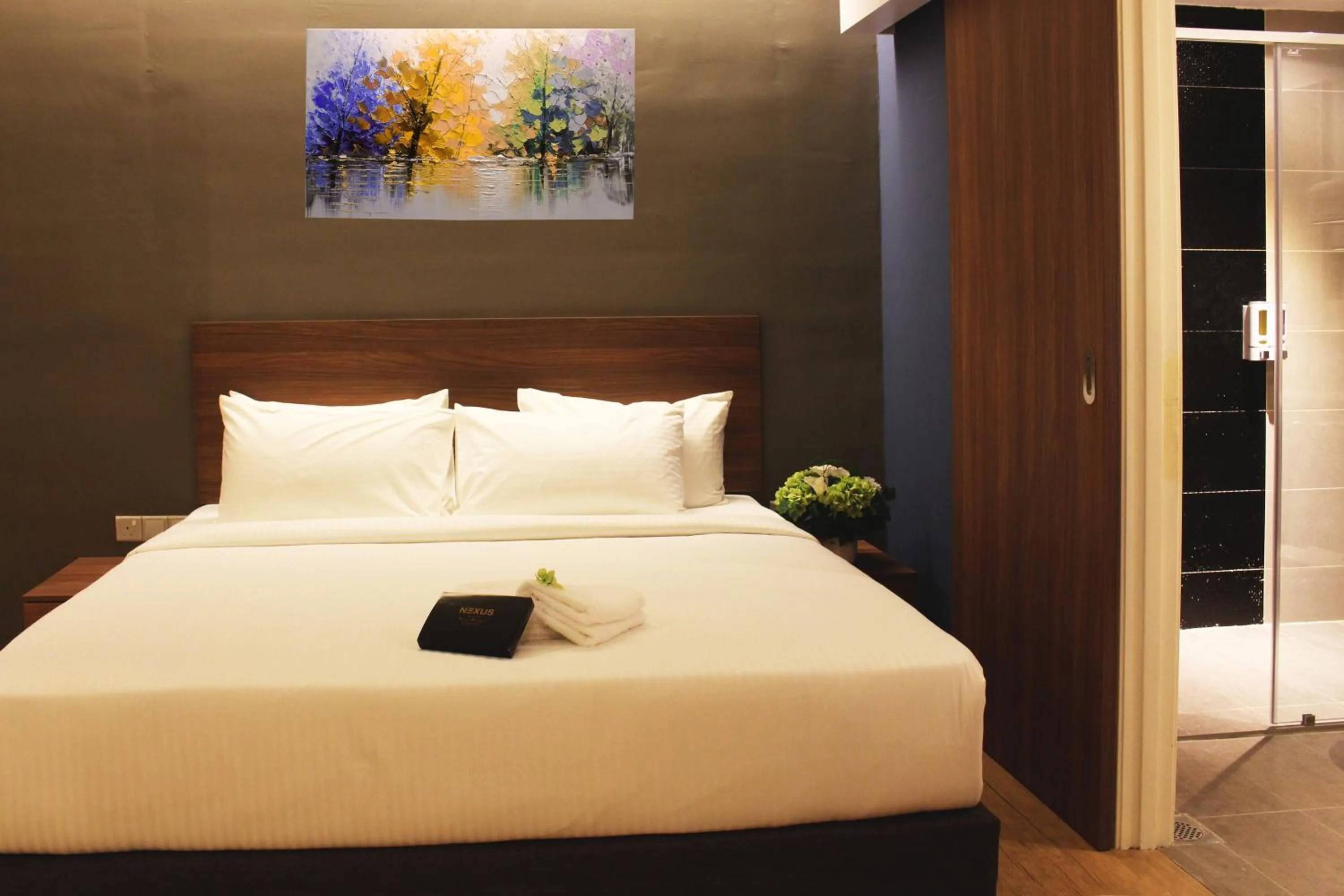 Bedroom, Bed in Imperial Regency Suites & Kuala Lumpur