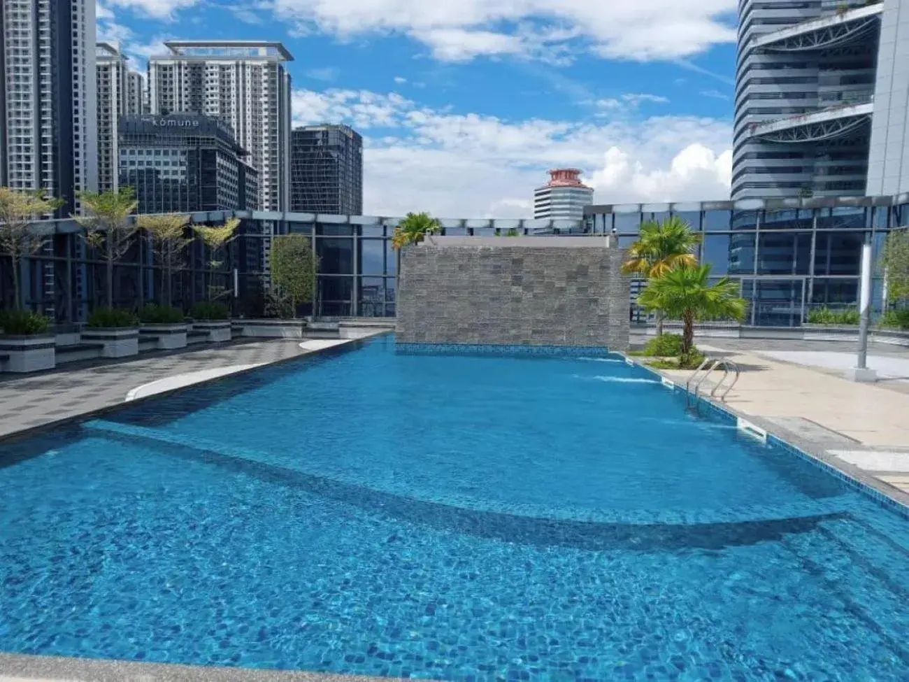 Swimming pool in Imperial Regency Suites & Kuala Lumpur Swimming pool in Imperial Regency Suites & Kuala Lumpur