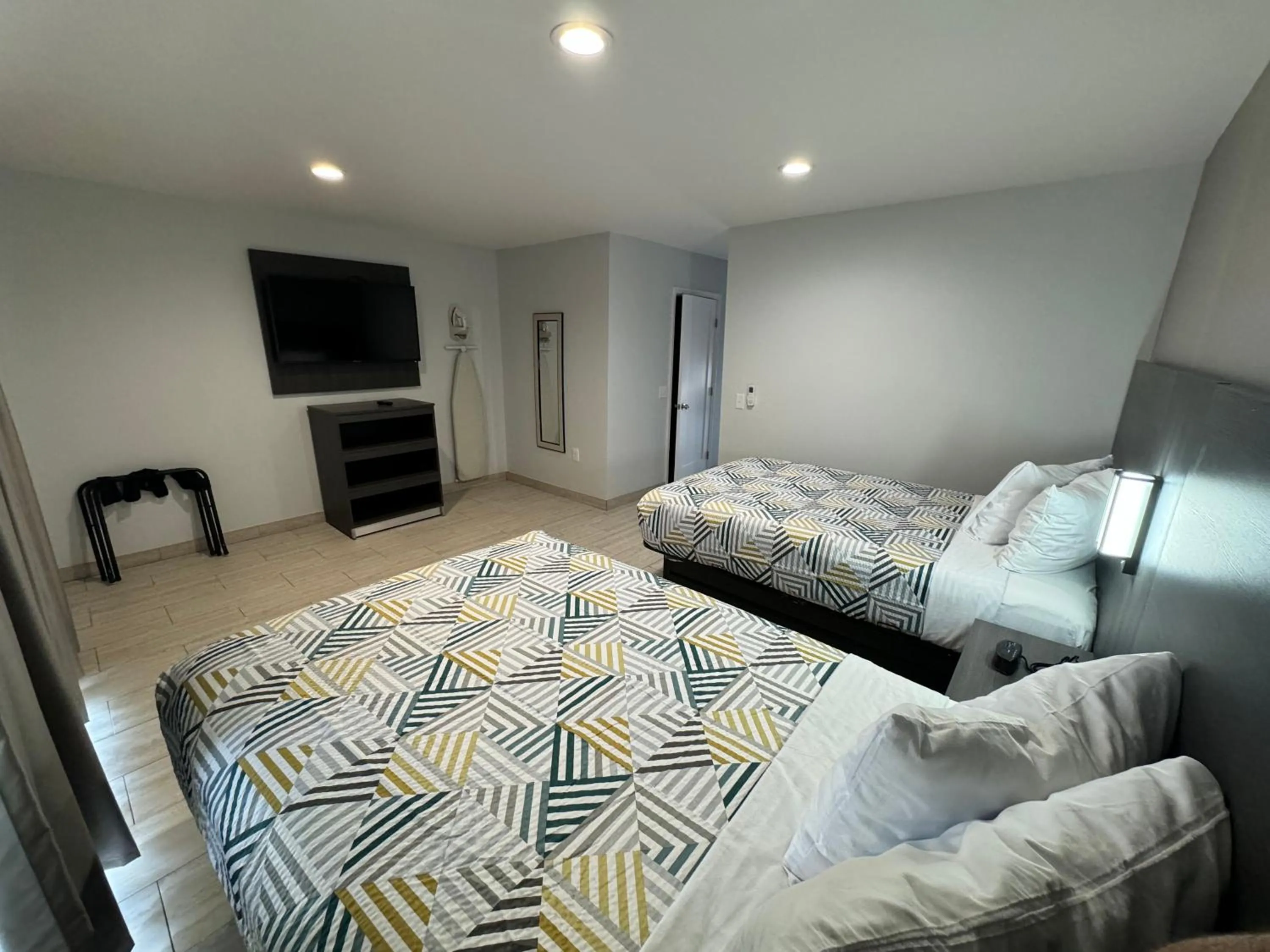Bed in Studio 6-Englewood, FL
