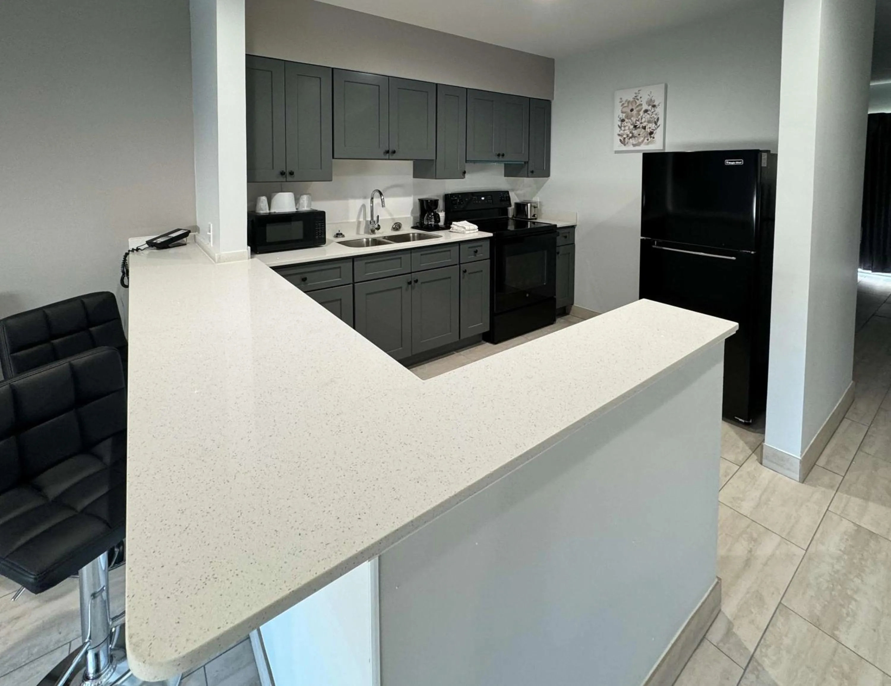 Kitchen or kitchenette in Studio 6-Englewood, FL