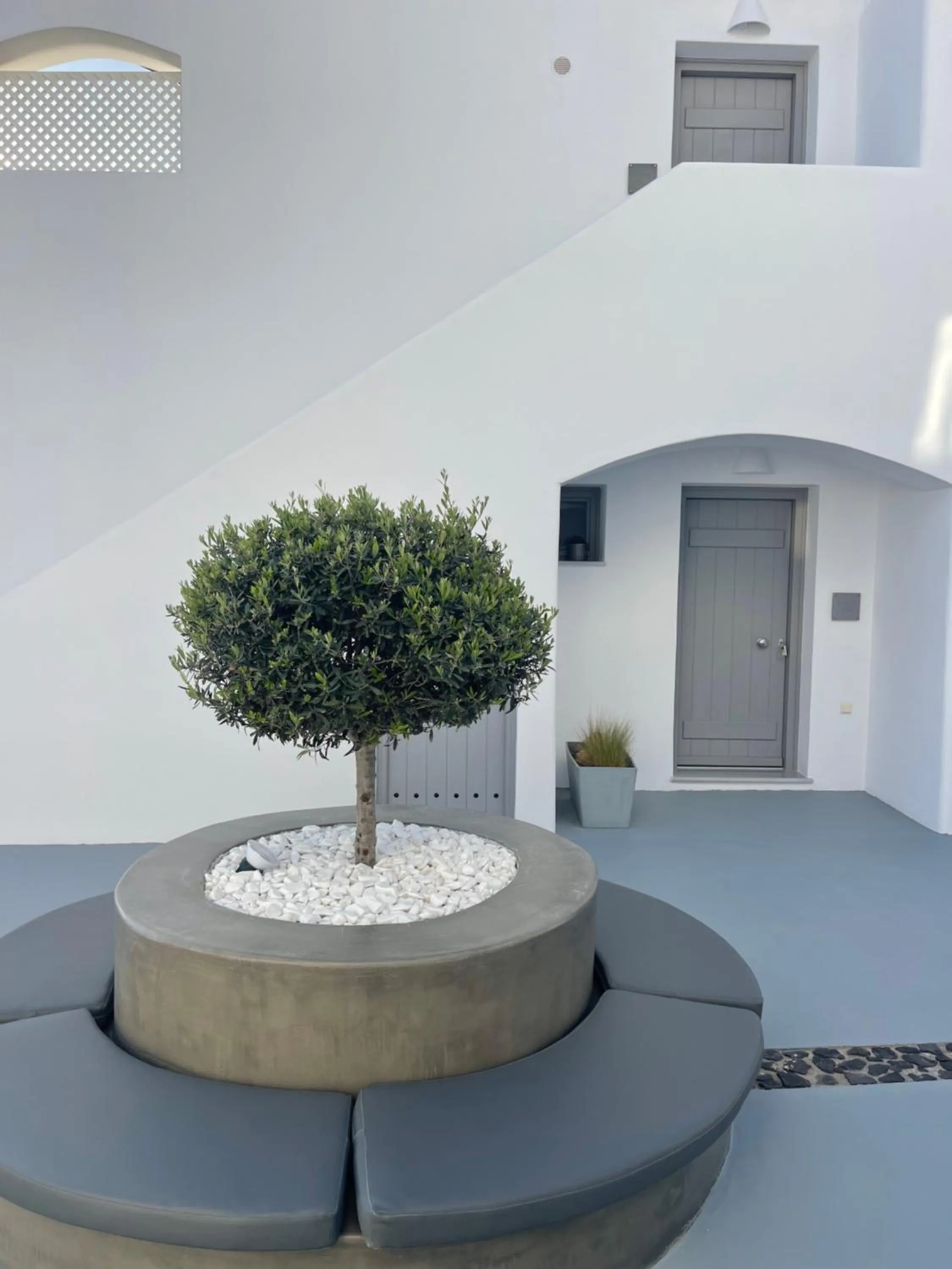 Patio in White Harmony Suites