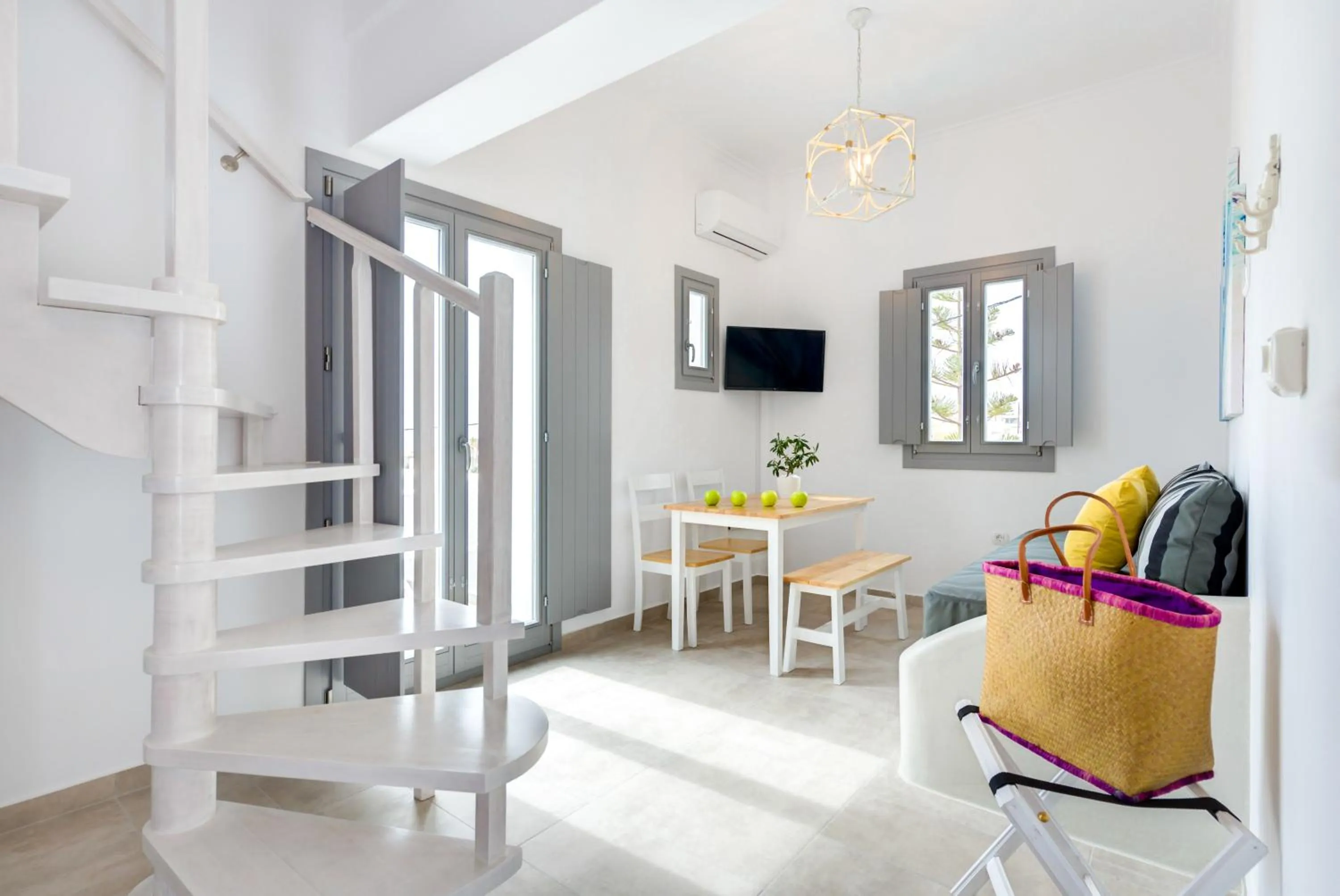 Other in White Harmony Suites