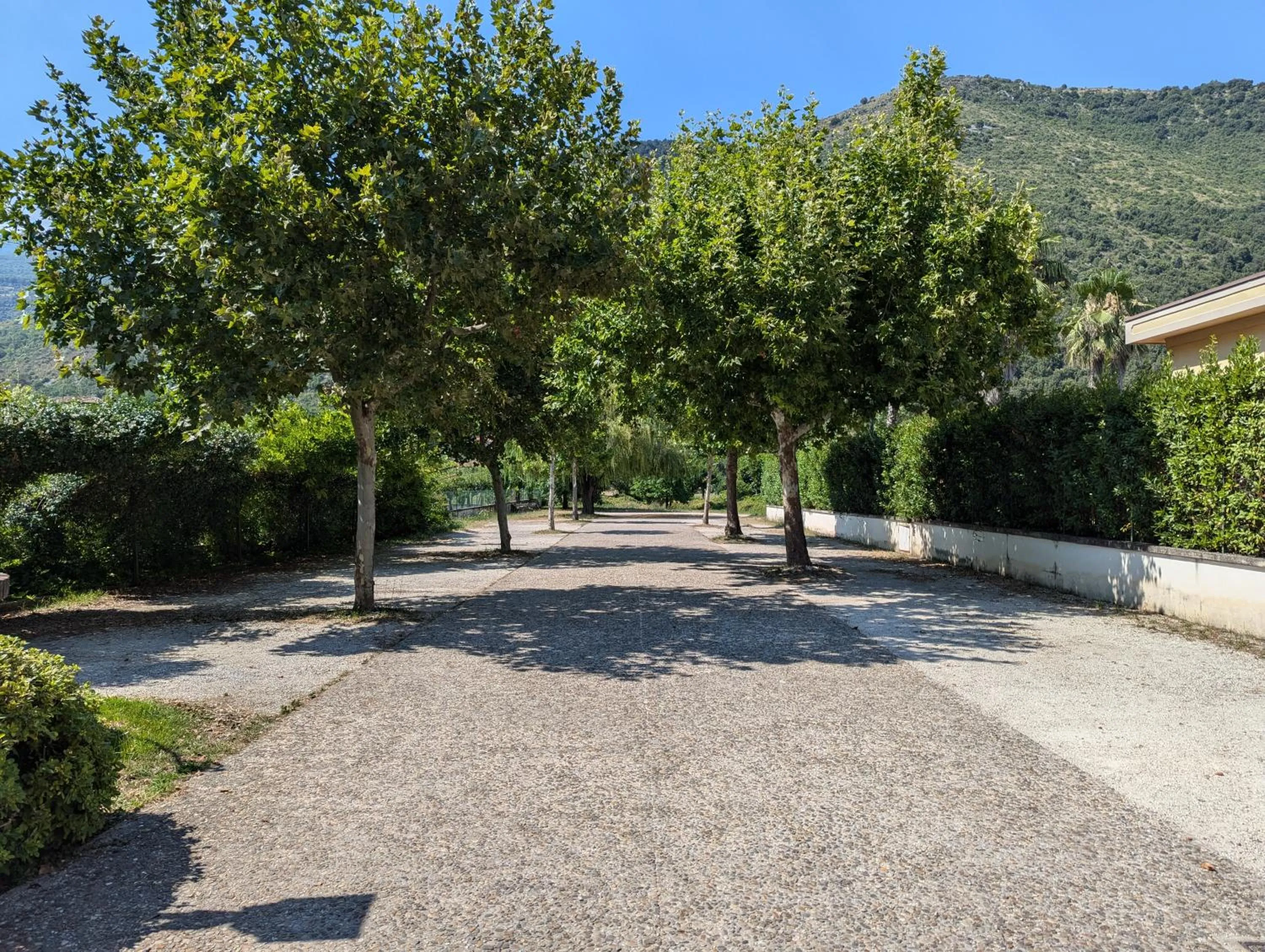 Parking in Hotel Del Sole