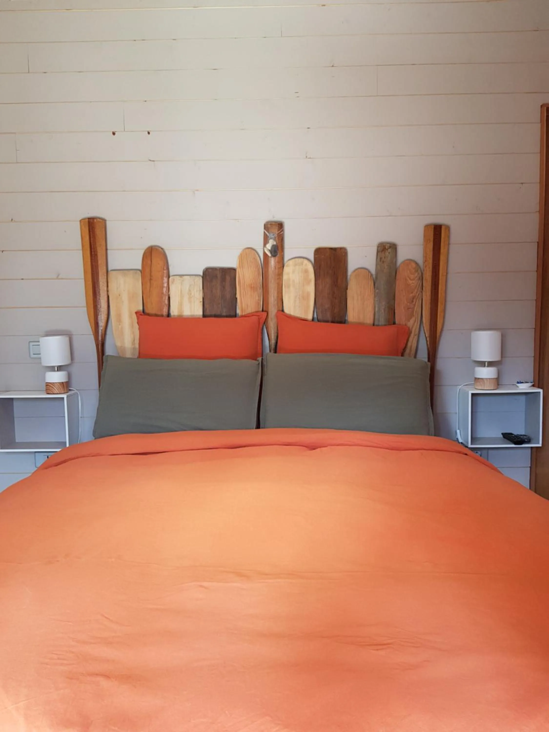 Bed in Au Bois Flotté