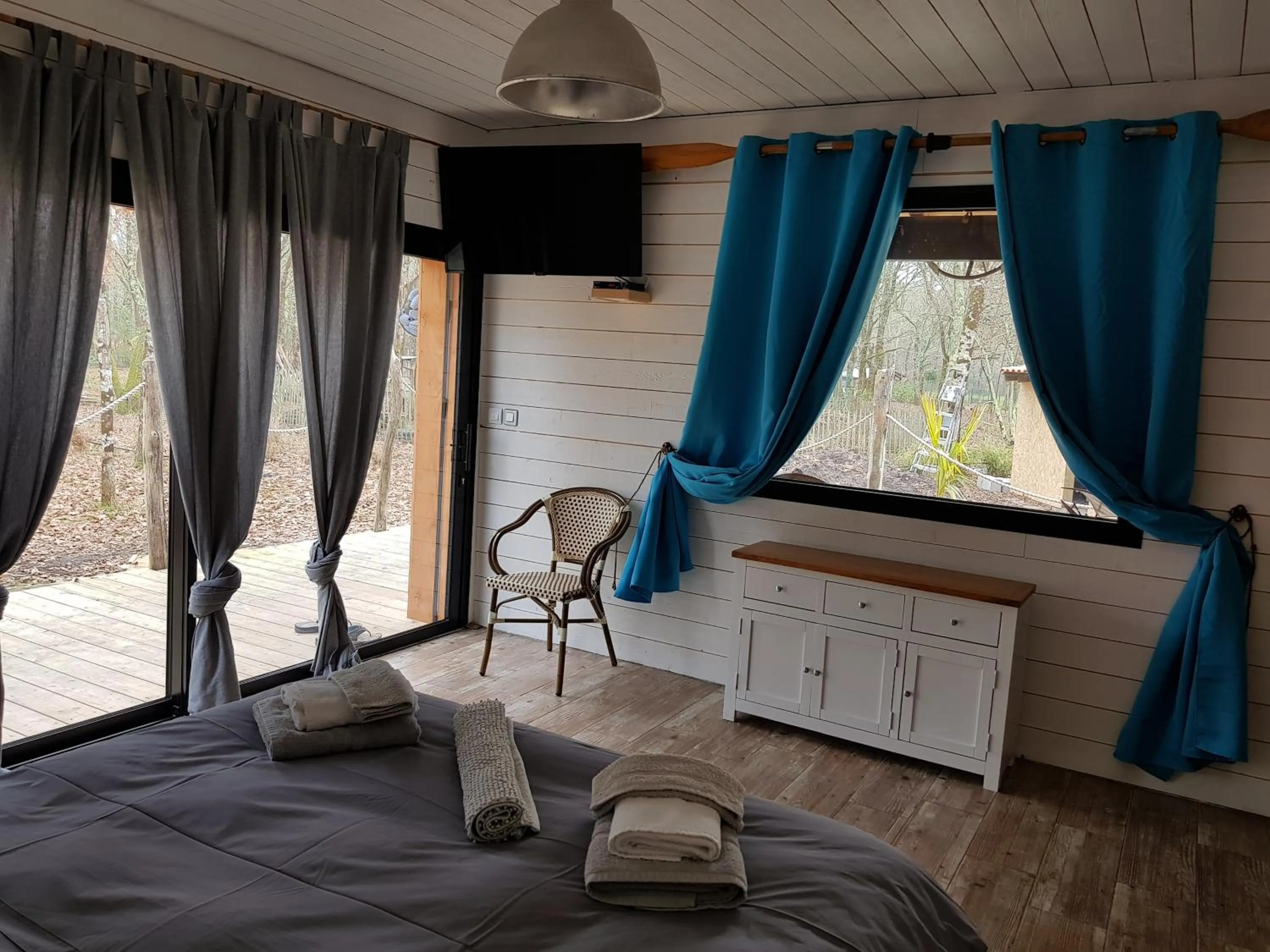 Bed in Au Bois Flotté