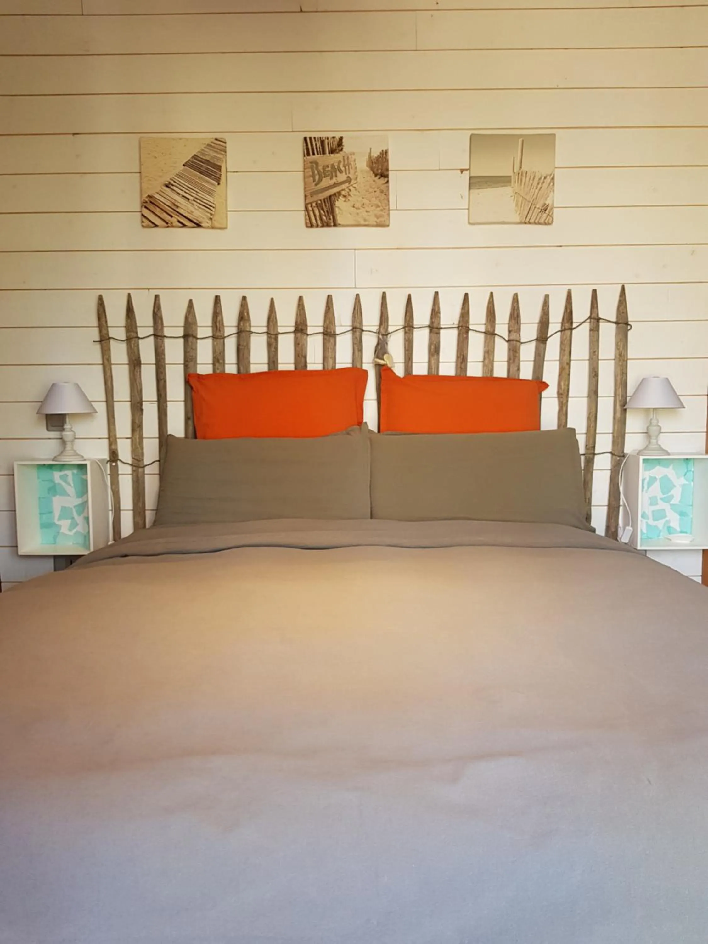 Bed in Au Bois Flotté