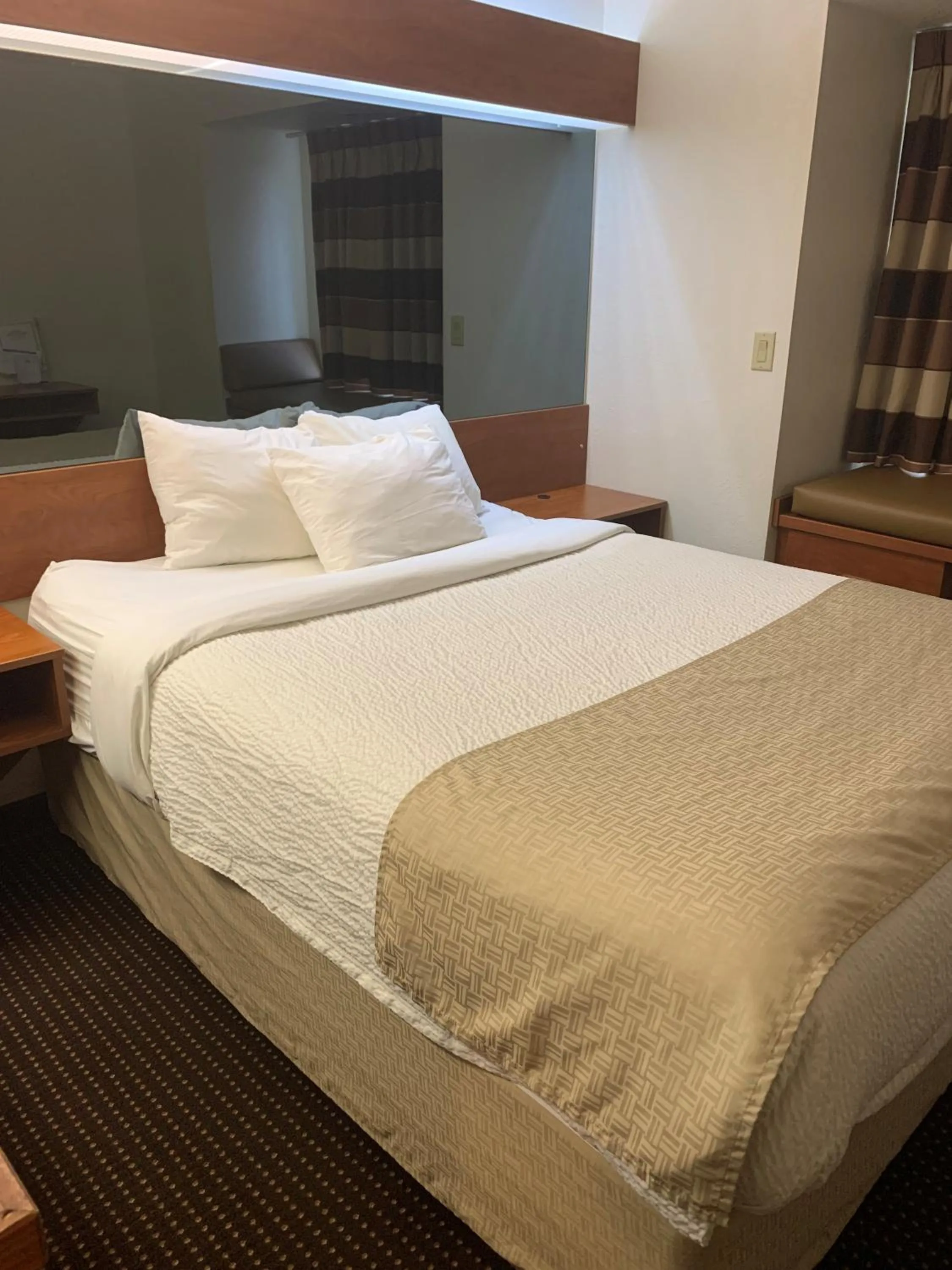 Bedroom, Bed in Microtel Inn & Suites by Wyndham Rice Lake