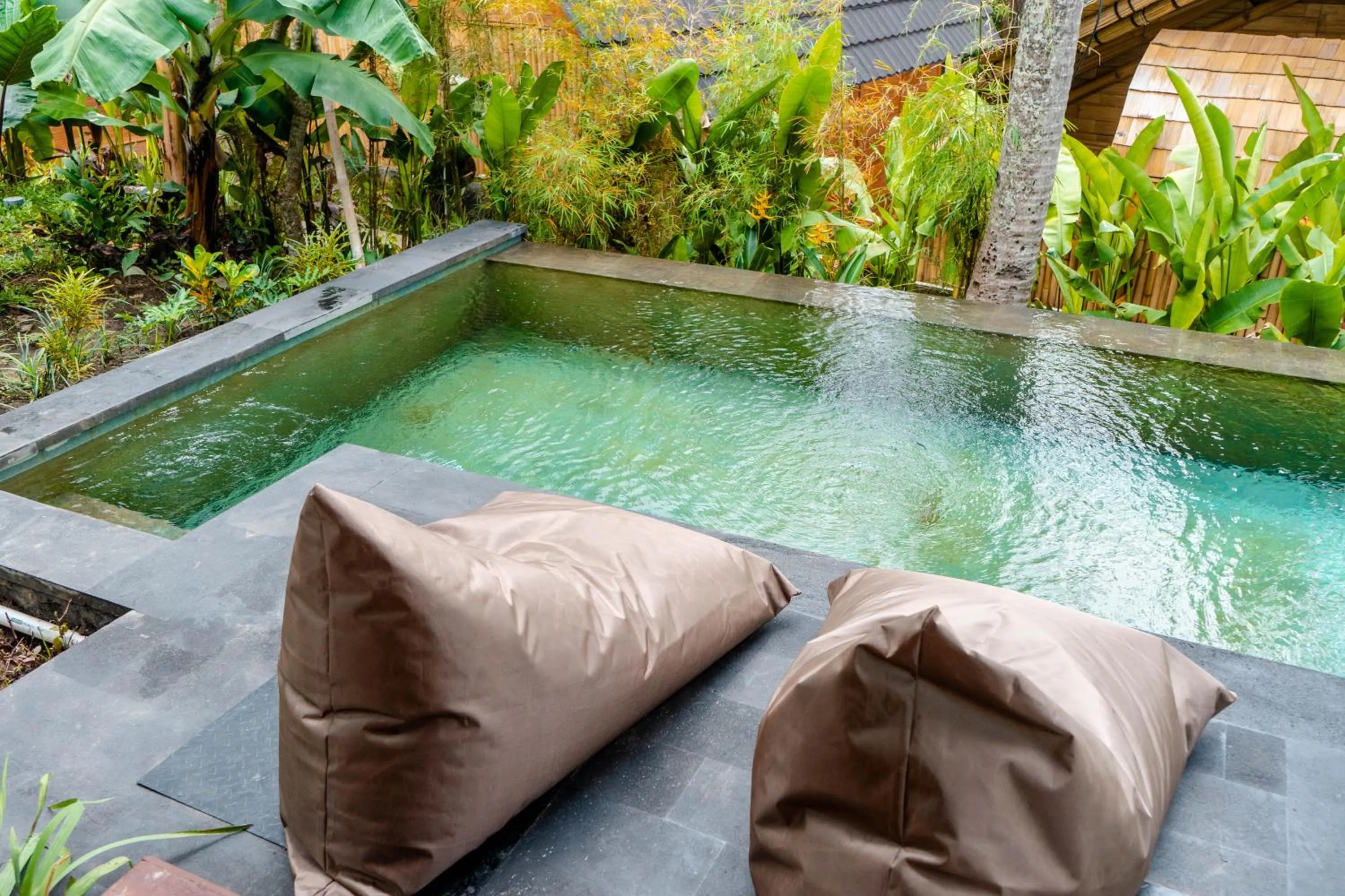 Swimming pool in Wadari Retreat Villa Ubud