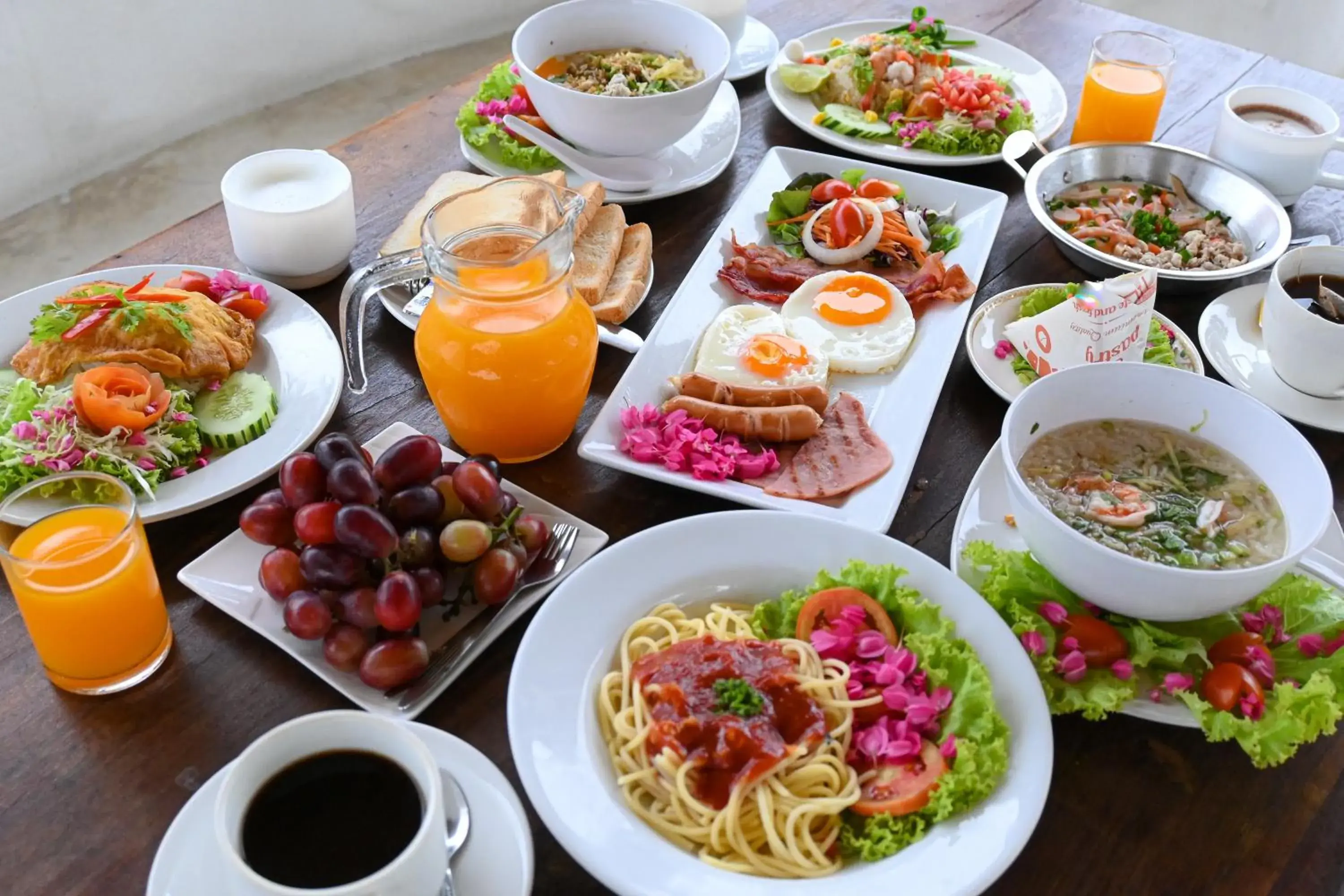 Breakfast in Swiss Valley Hip Resort Breakfast in Swiss Valley Hip Resort