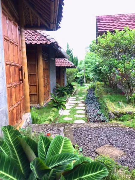 Pondok Bamboo Sendangsari