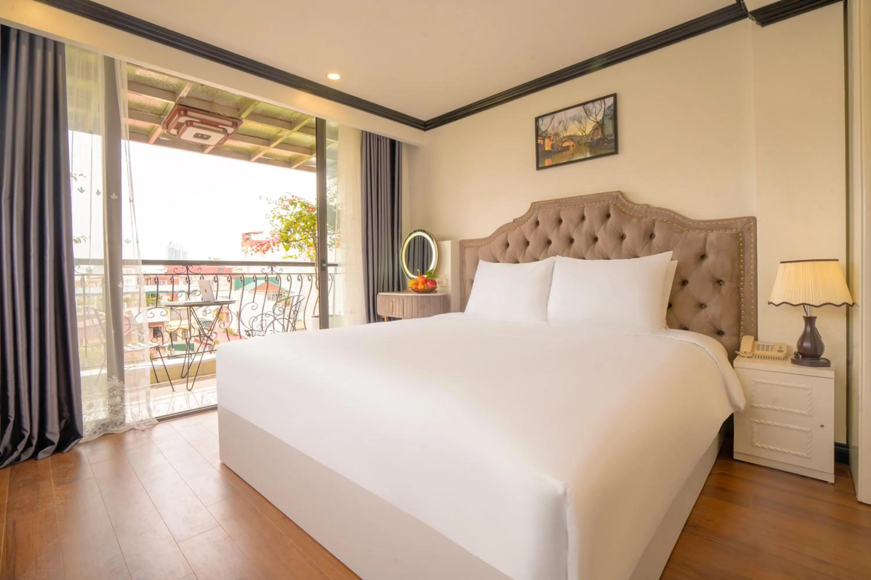 Photo of the whole room, Bed in Hotel Du Palace