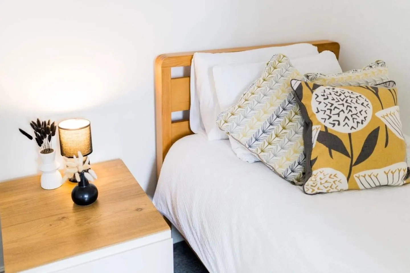 Bed in Denecrest Guest House