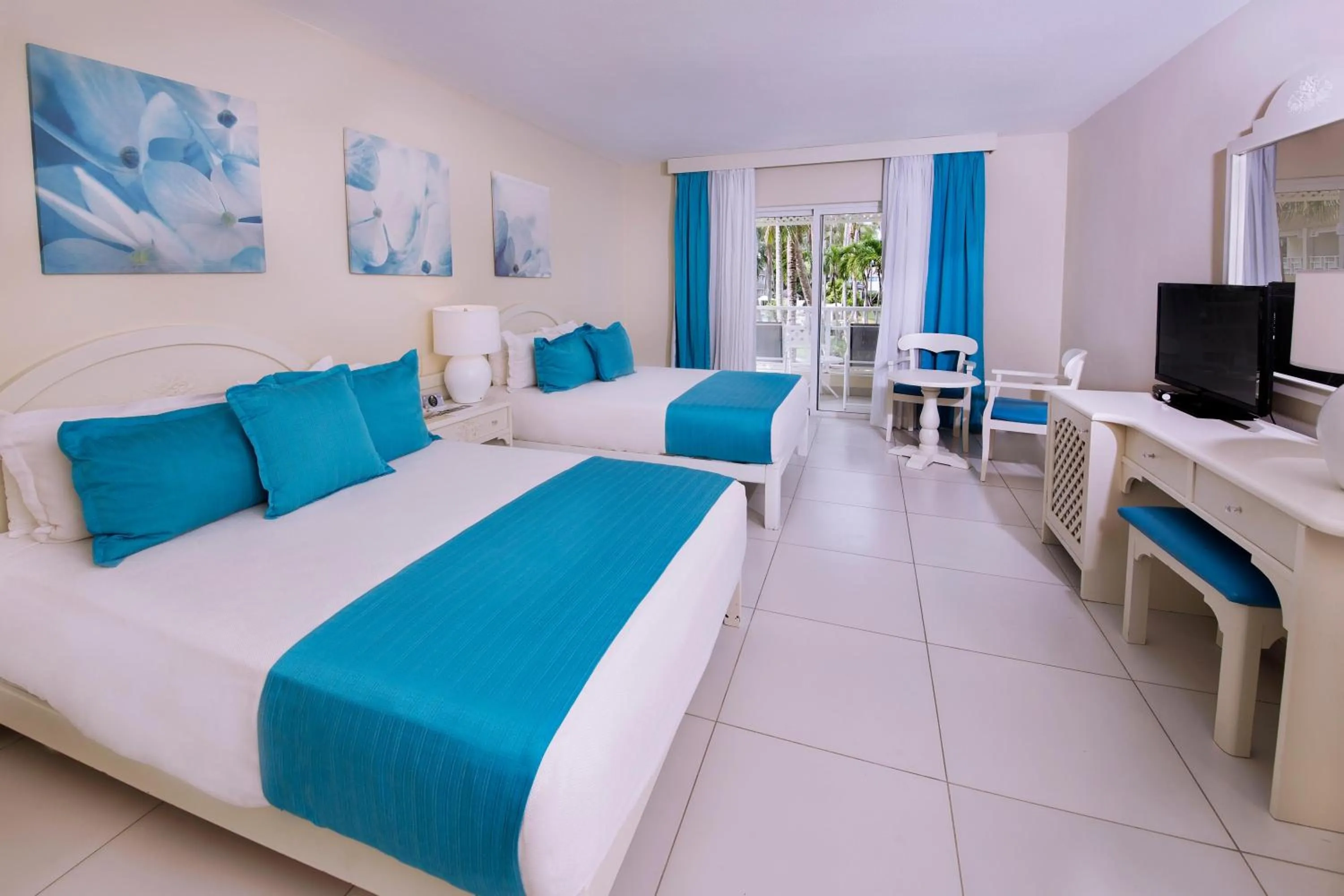 Photo of the whole room, Bed in Vista Sol Punta Cana Beach Resort & Spa - All Inclusive