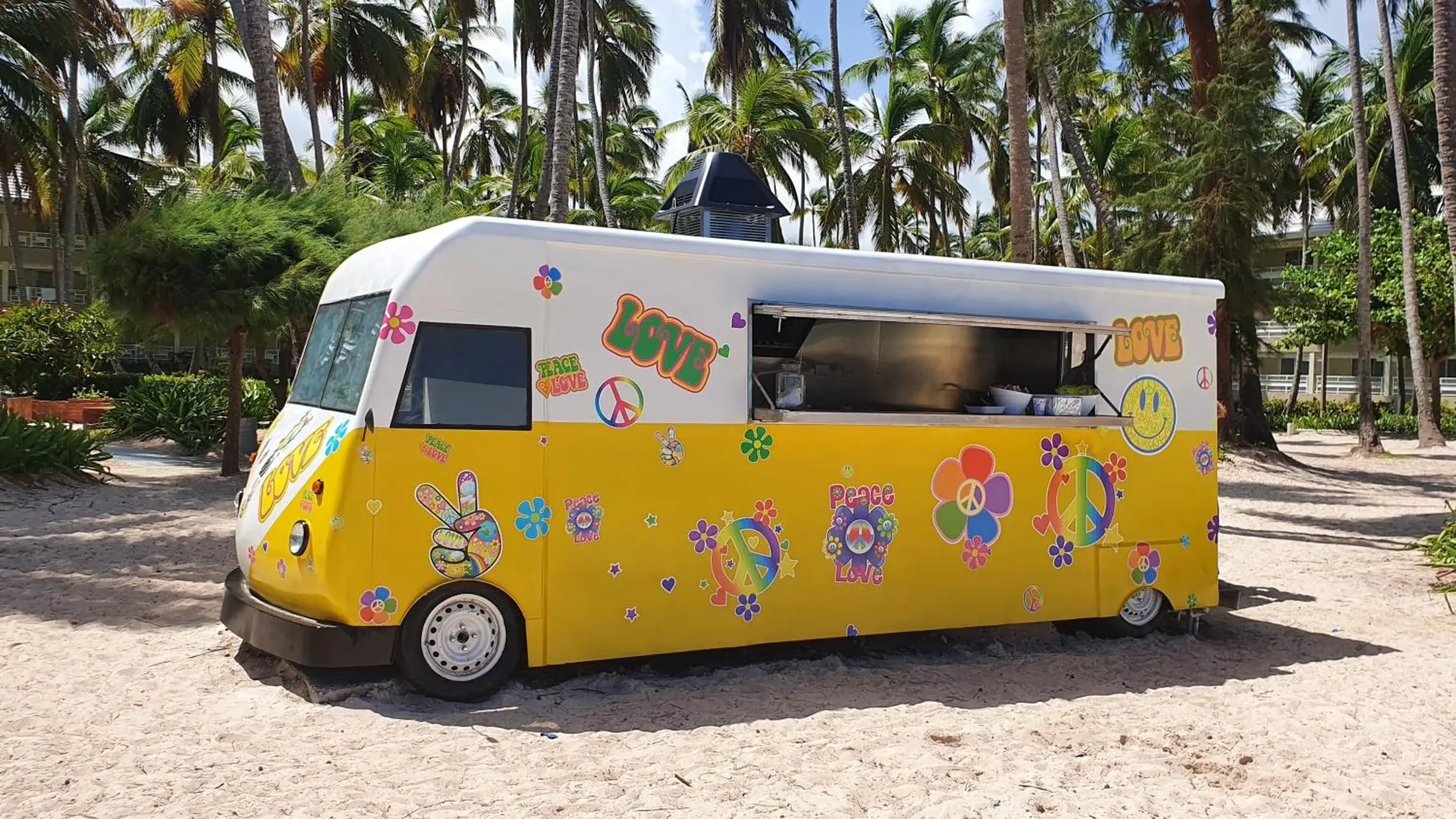 Food and drinks in Vista Sol Punta Cana Beach Resort & Spa - All Inclusive Food and drinks in Vista Sol Punta Cana Beach Resort & Spa - All Inclusive