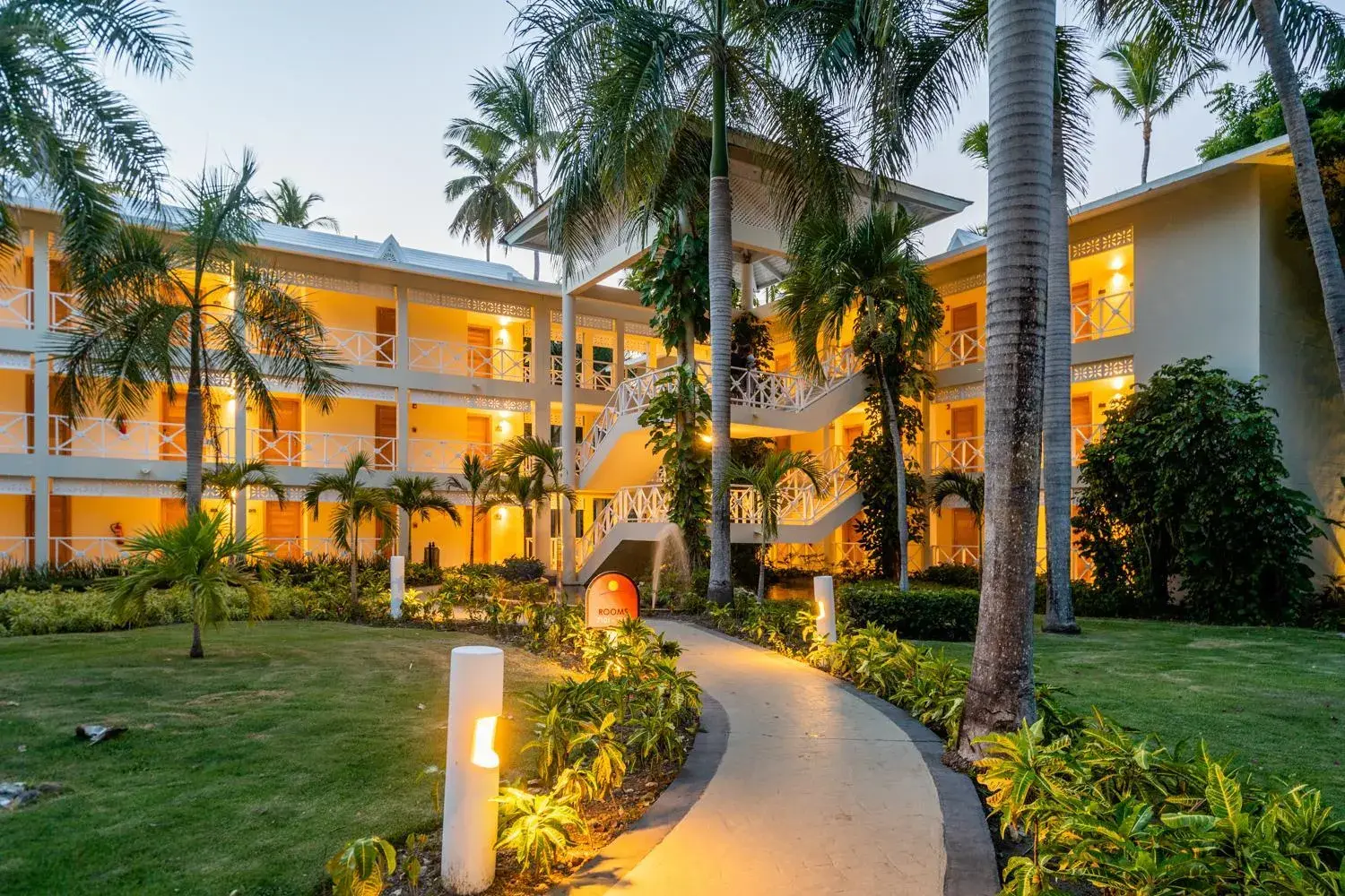 Property building in Vista Sol Punta Cana Beach Resort & Spa - All Inclusive Property building in Vista Sol Punta Cana Beach Resort & Spa - All Inclusive