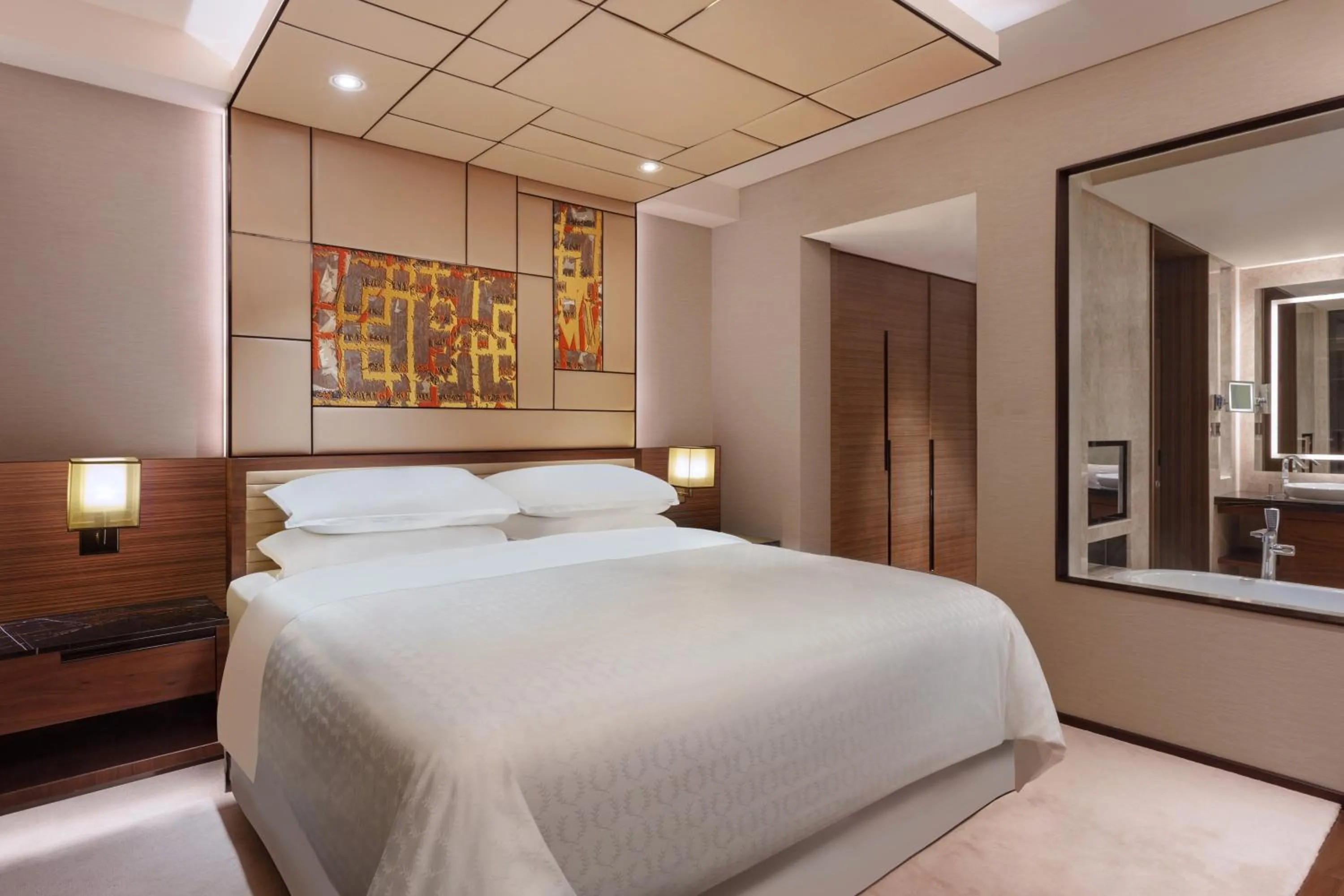 Bedroom, Bed in Sheraton Grand Bengaluru Whitefield Hotel & Convention Center
