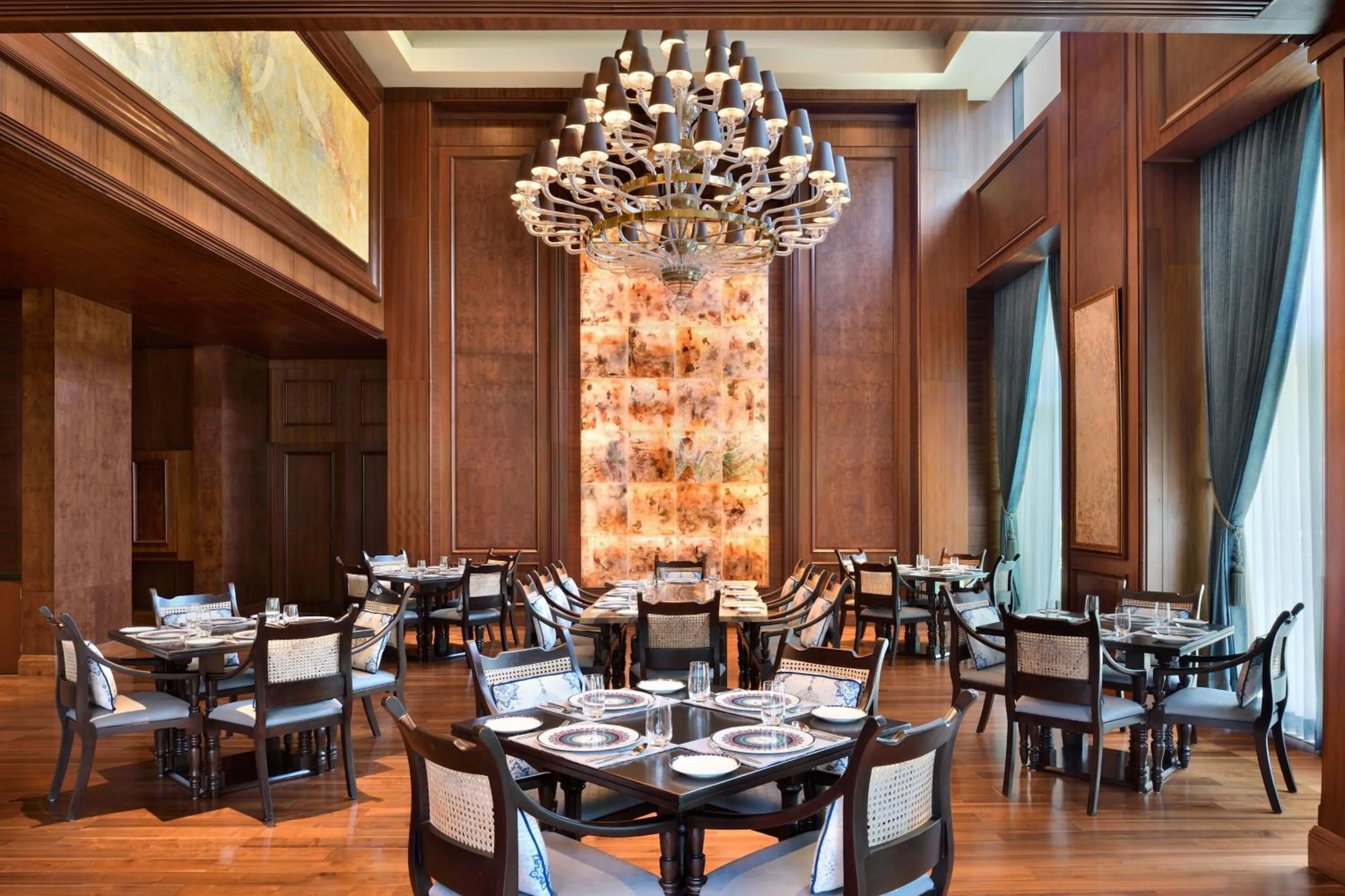 Restaurant/places to eat in Sheraton Grand Bengaluru Whitefield Hotel & Convention Center