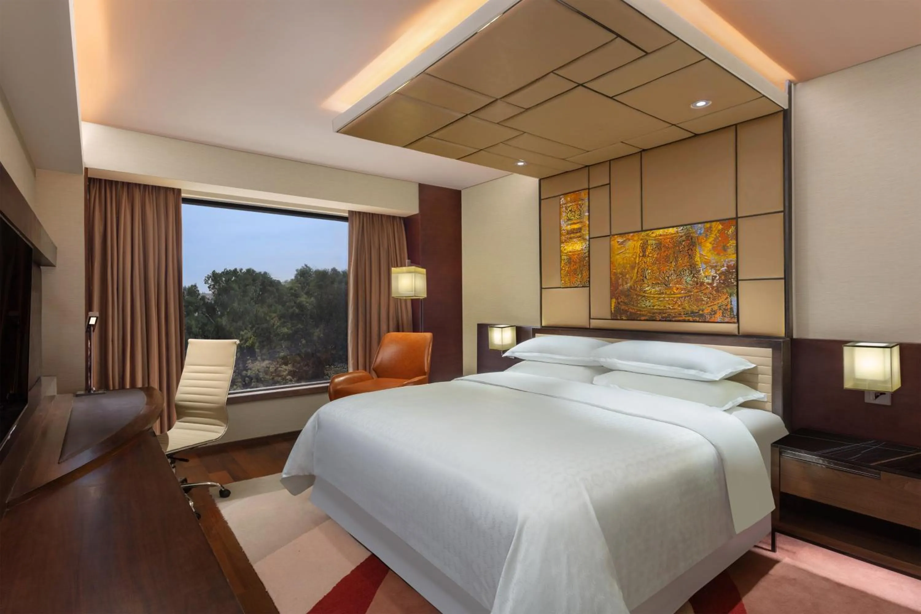 Bedroom, Bed in Sheraton Grand Bengaluru Whitefield Hotel & Convention Center