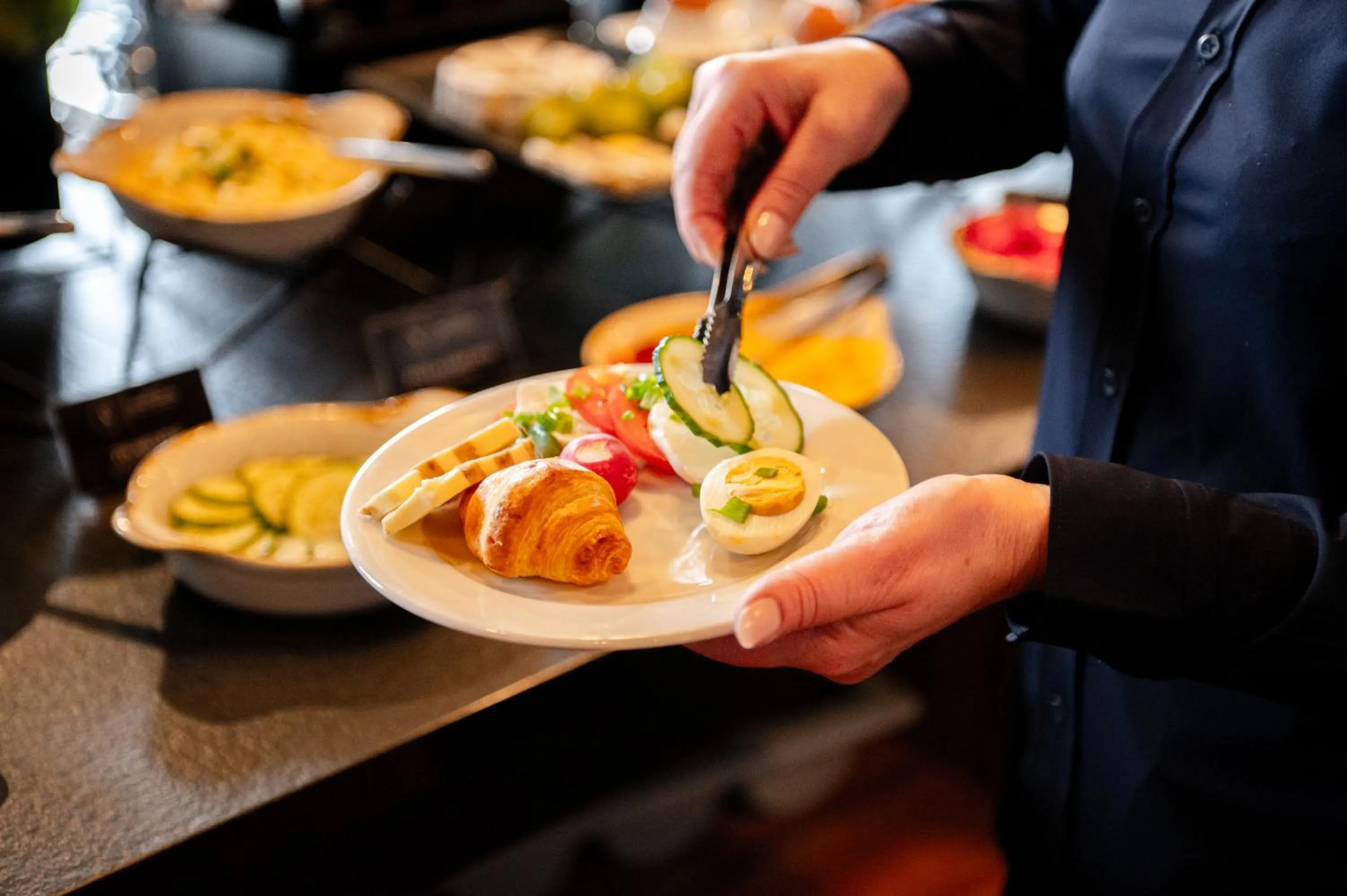 Breakfast in Hotel Wiki Sanok Events & Bowling
