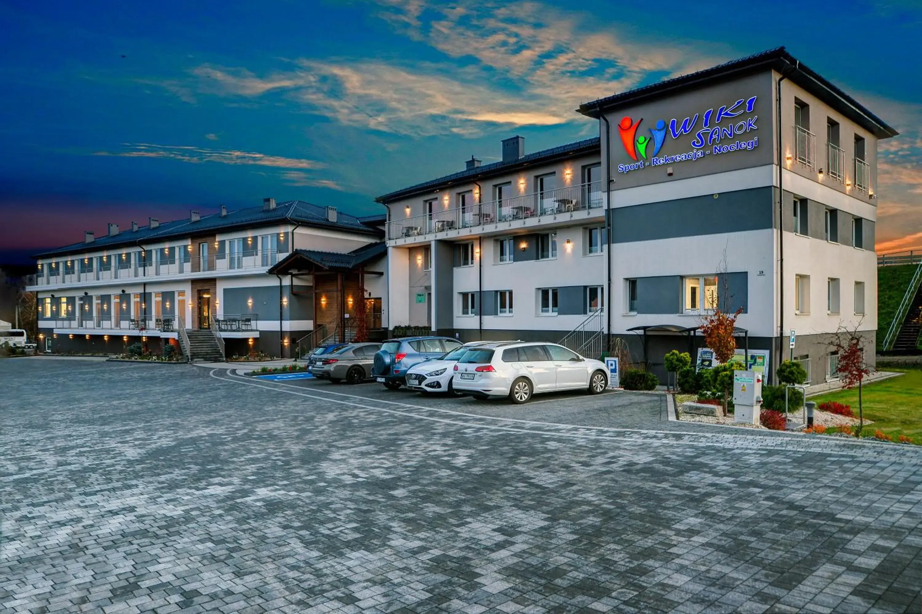 Hotel Wiki Sanok Events & Bowling Hotel Wiki Sanok Events & Bowling