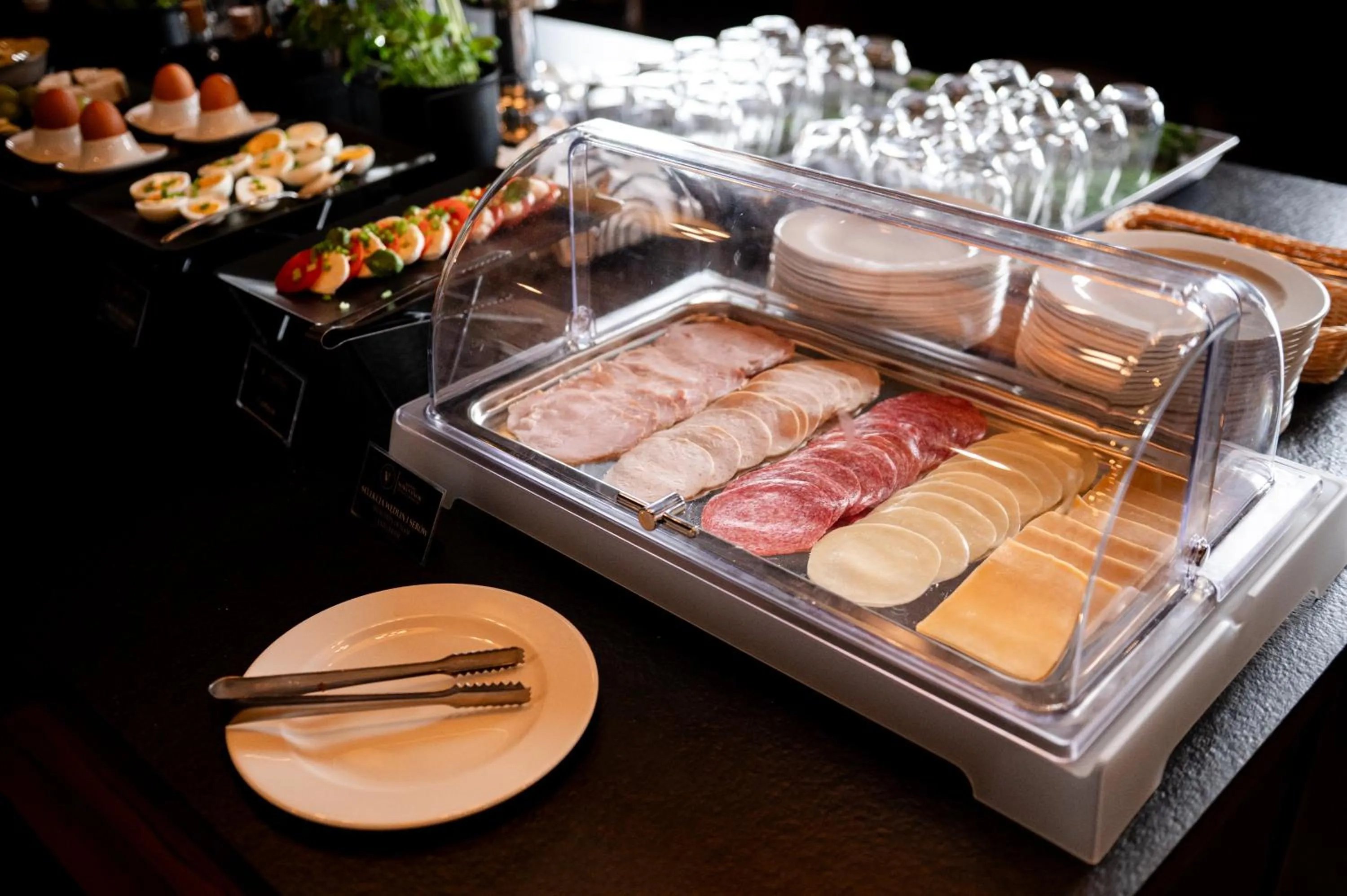 Breakfast in Hotel Wiki Sanok Events & Bowling