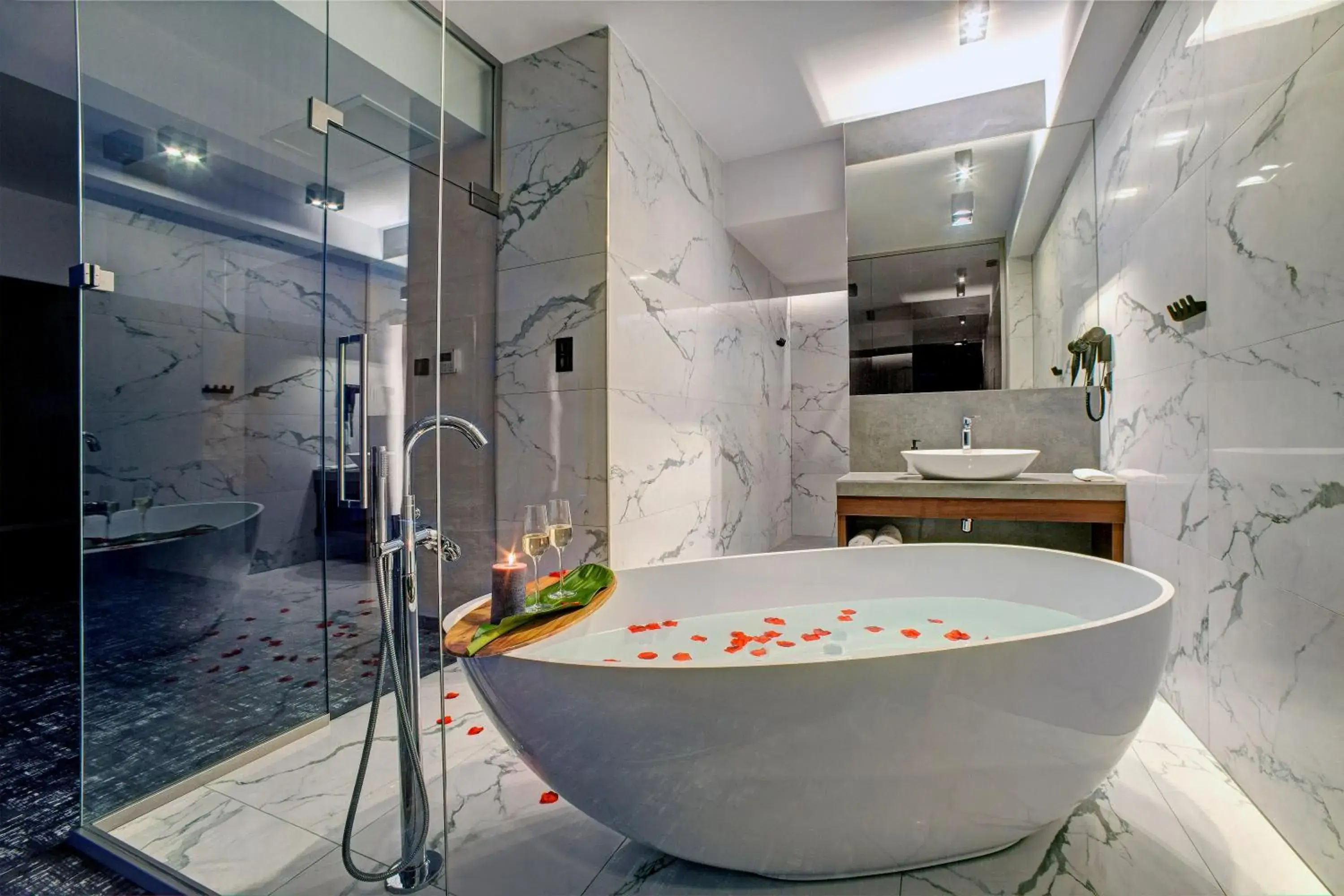 Deluxe Apartment in Hotel Wiki Sanok Events & Bowling Deluxe Apartment in Hotel Wiki Sanok Events & Bowling