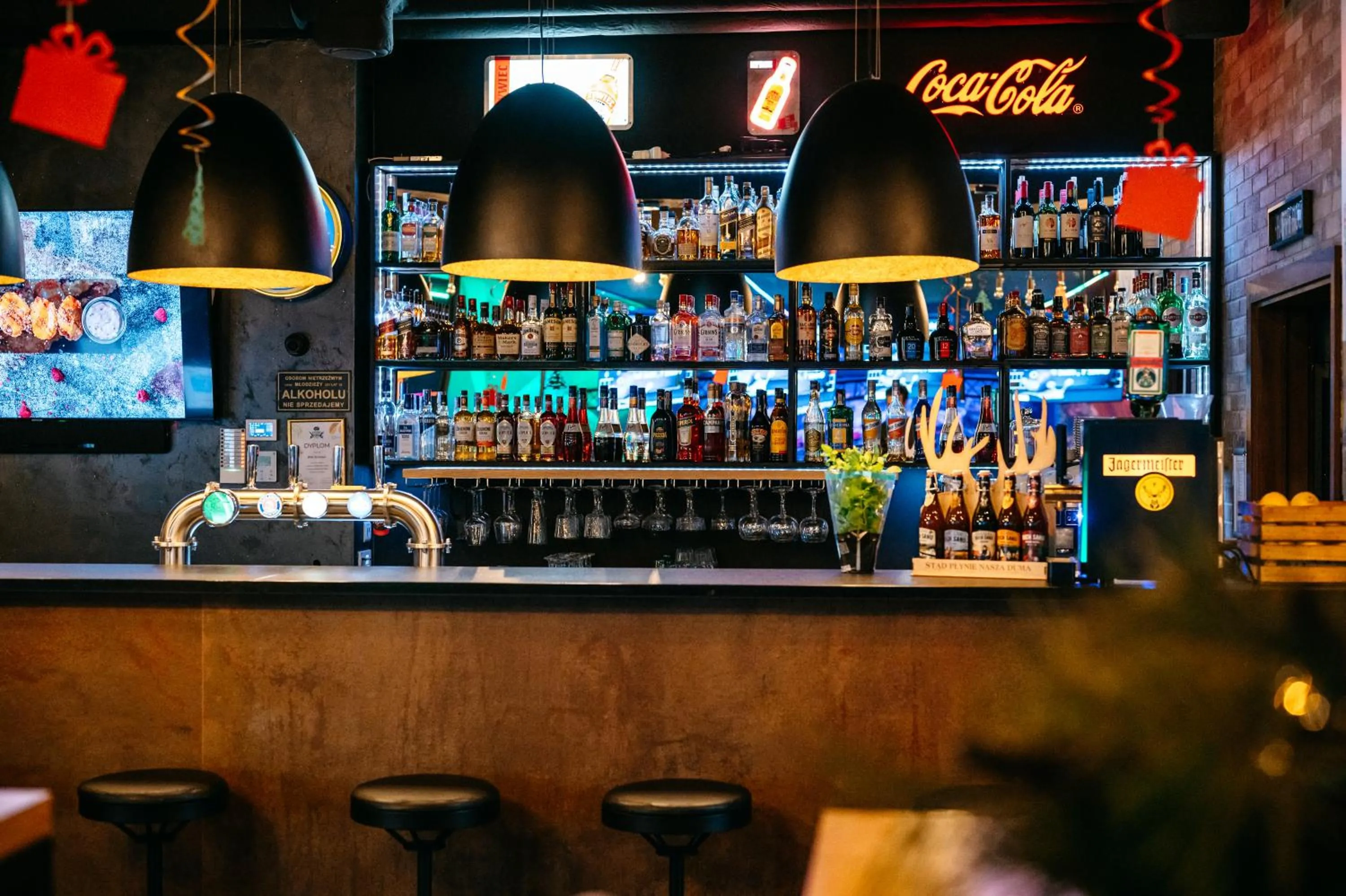 Lounge or bar in Hotel Wiki Sanok Events & Bowling