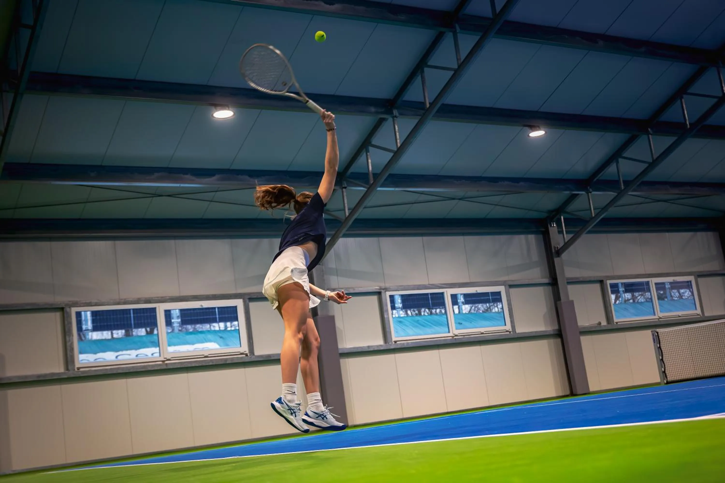 Tennis court in Hotel Wiki Sanok Events & Bowling