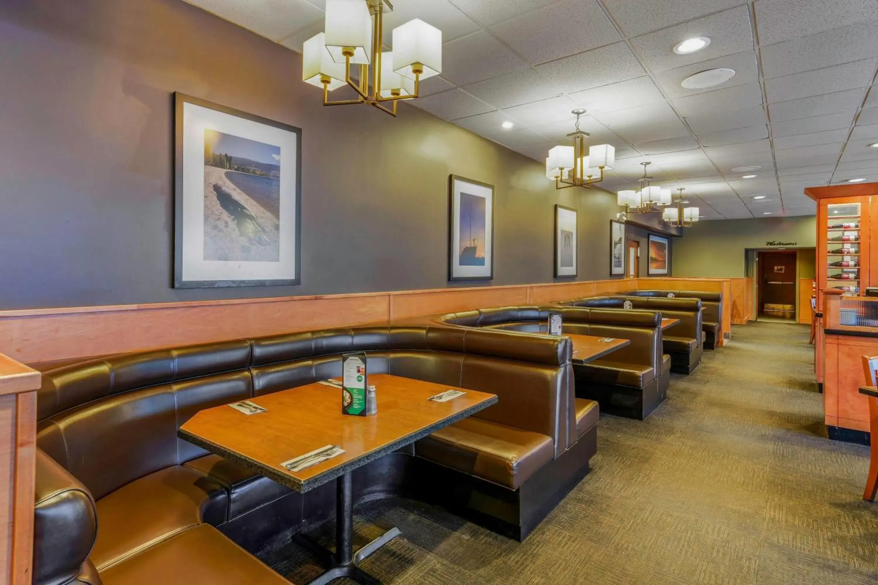 Restaurant/places to eat in Days Inn by Wyndham Terrace Restaurant/places to eat in Days Inn by Wyndham Terrace