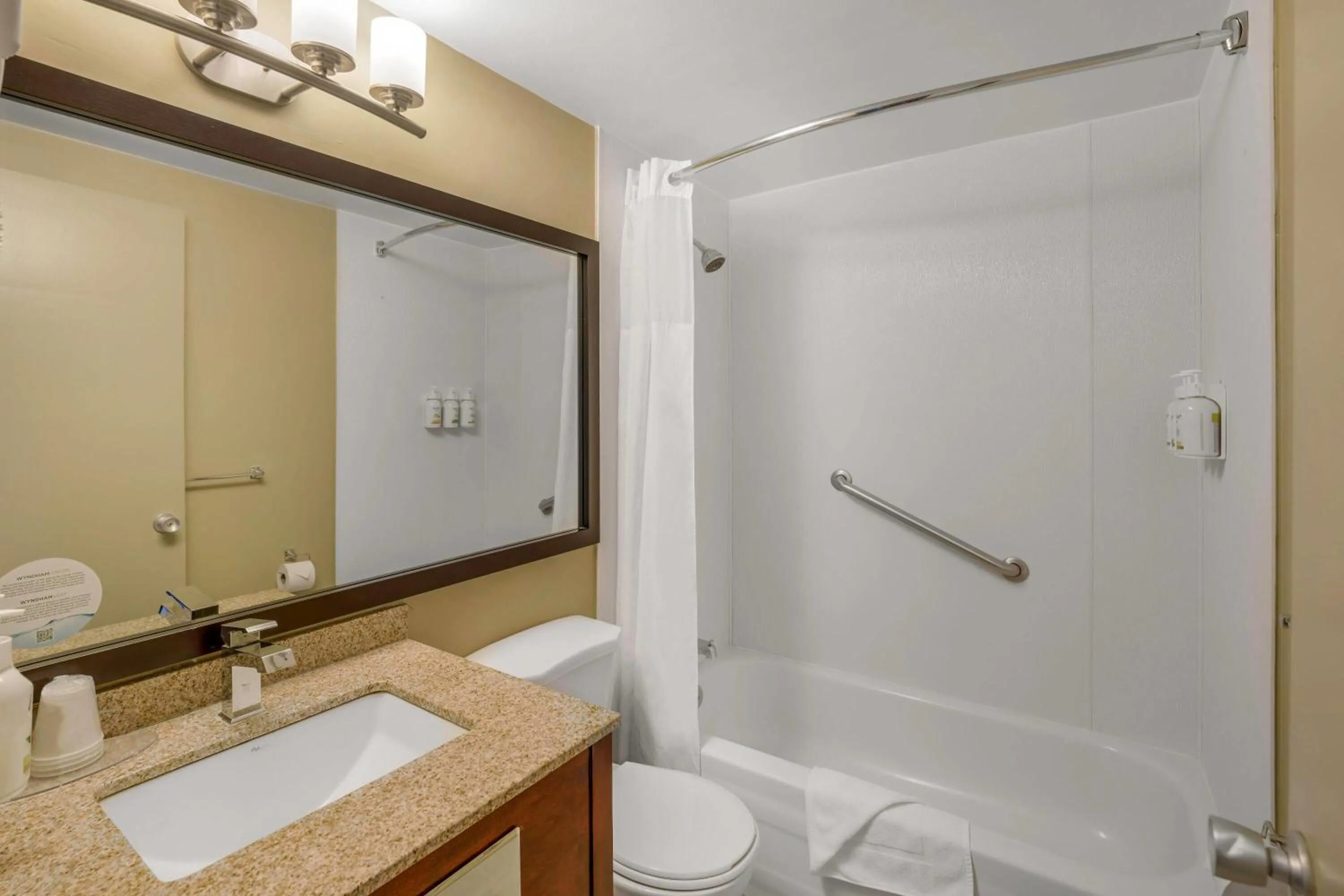 Bathroom in Days Inn by Wyndham Terrace