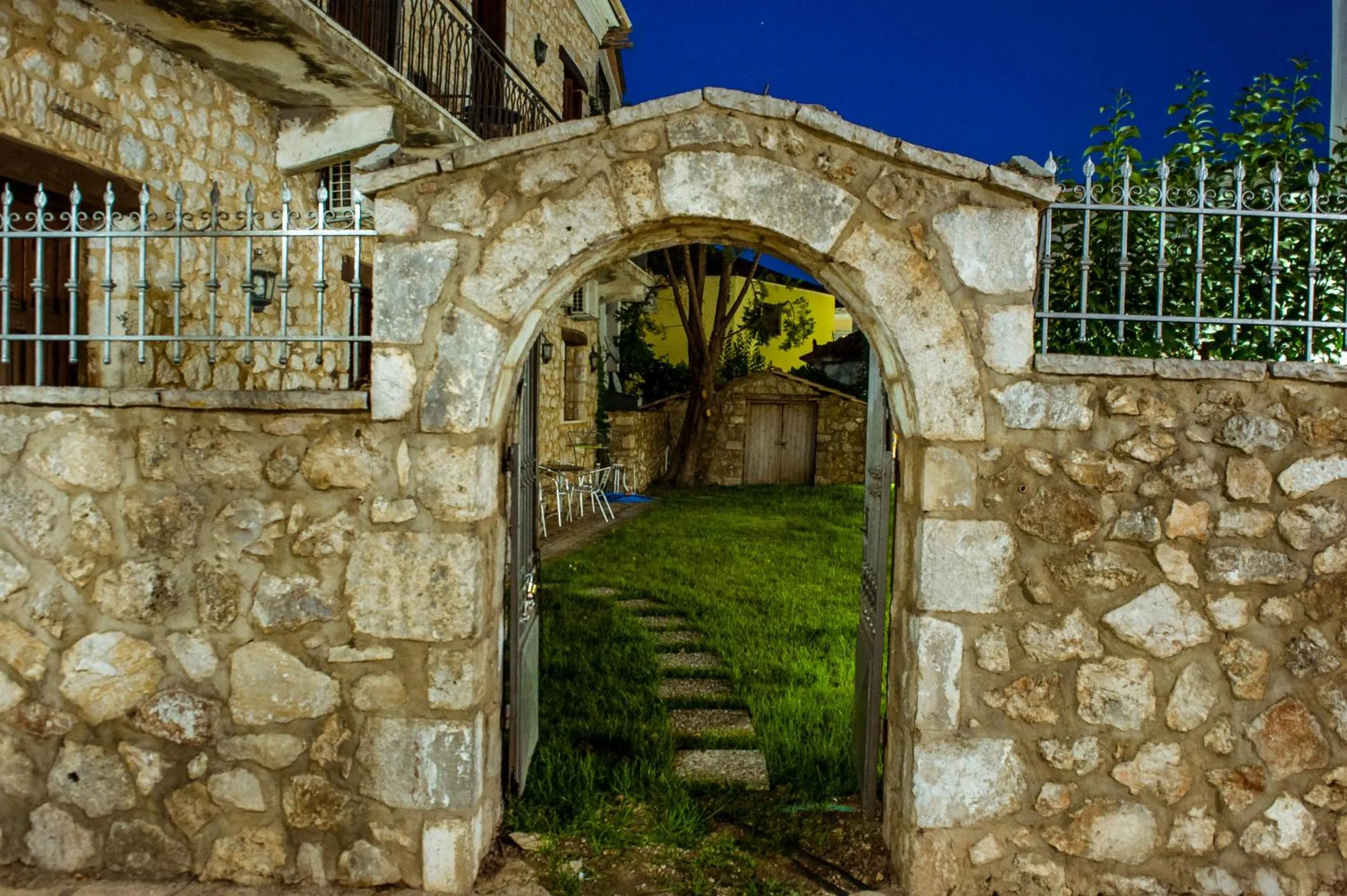 Garden in SeaFront Stone Suites